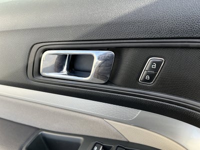 2018 Ford Explorer Base