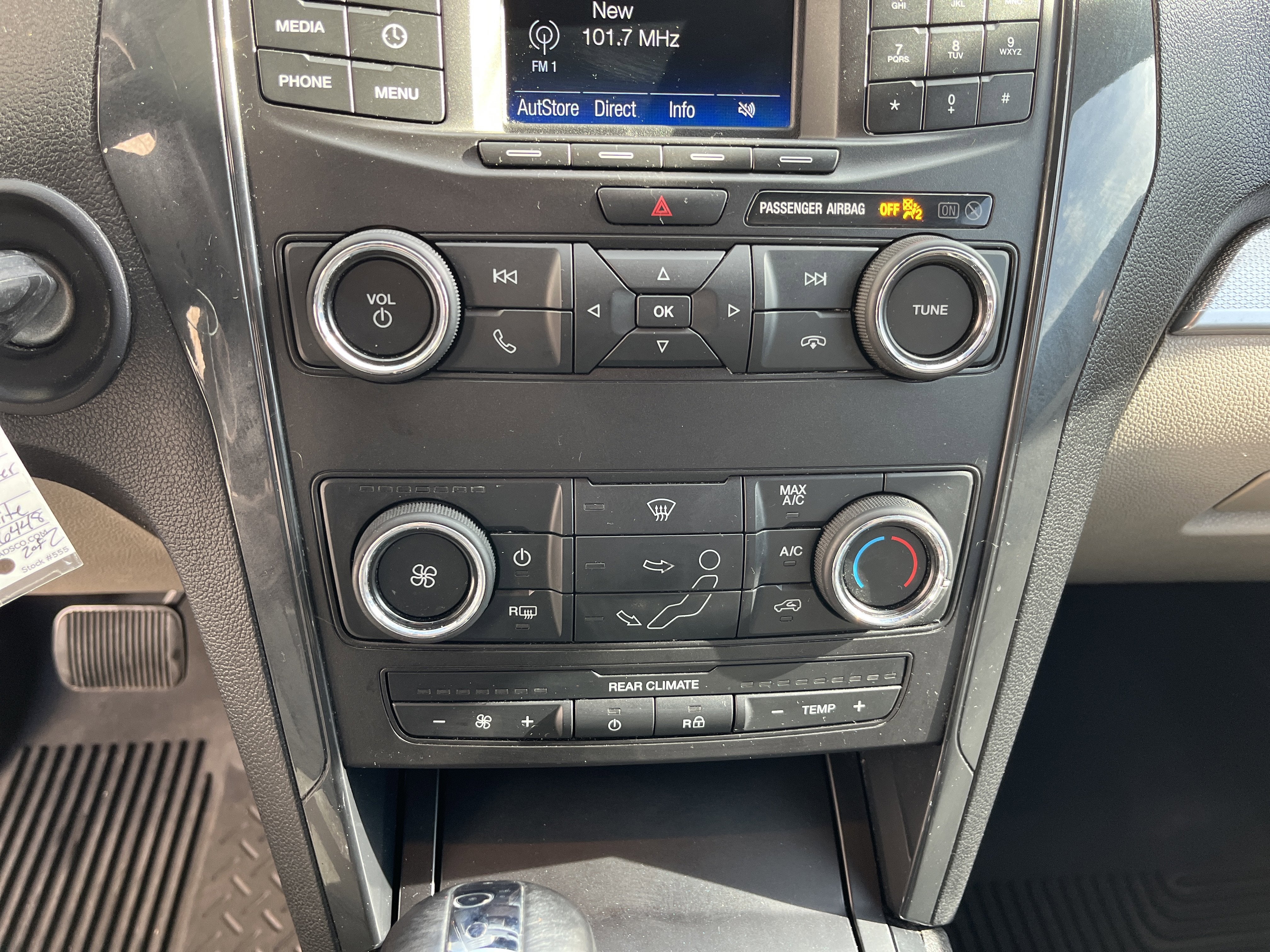 2018 Ford Explorer Base