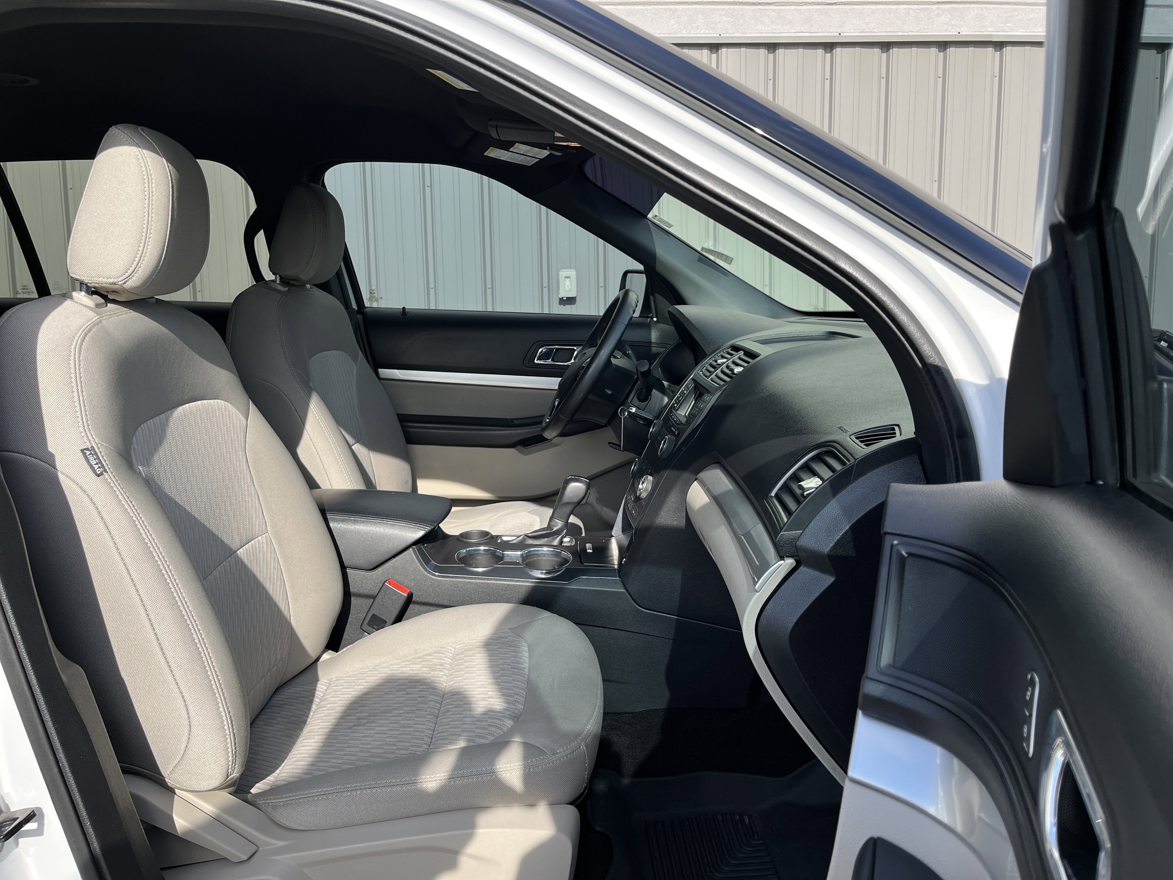 2018 Ford Explorer Base