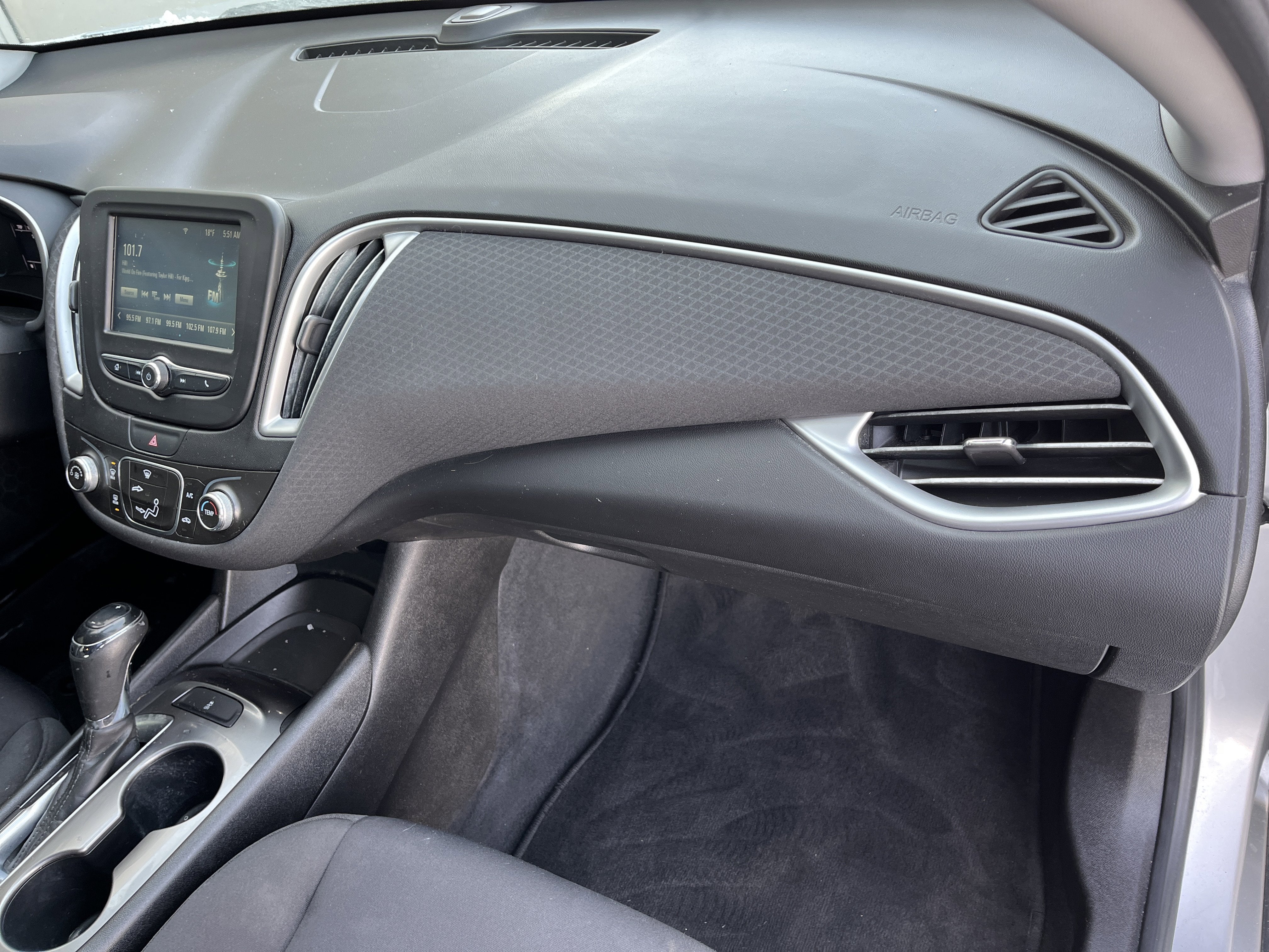 2018 Chevrolet Malibu LS