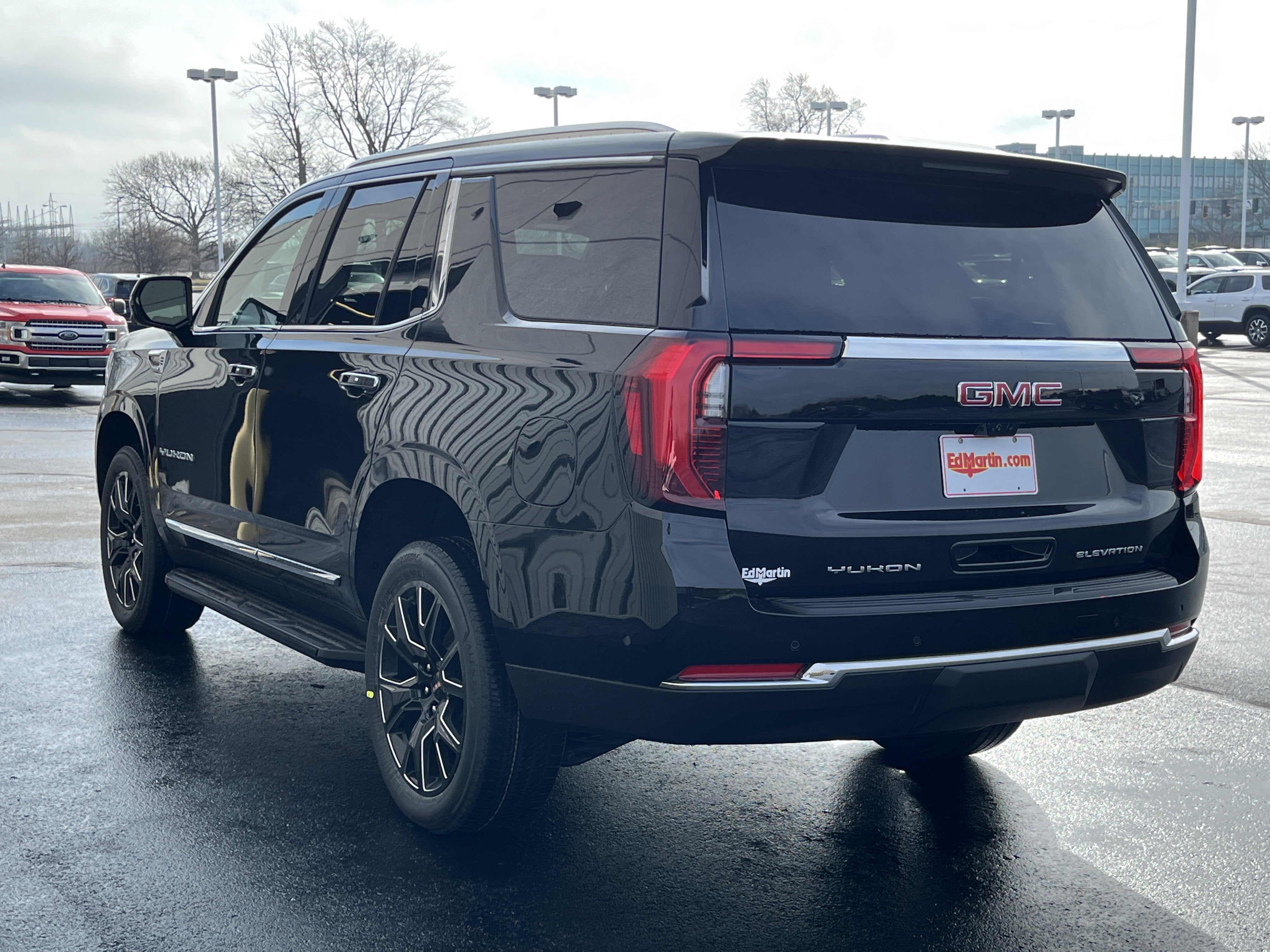 2026 GMC Yukon Elevation