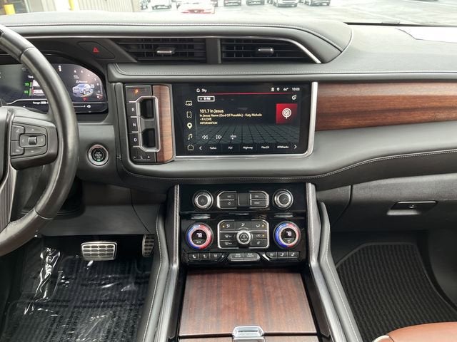 2023 GMC Yukon Denali Ultimate