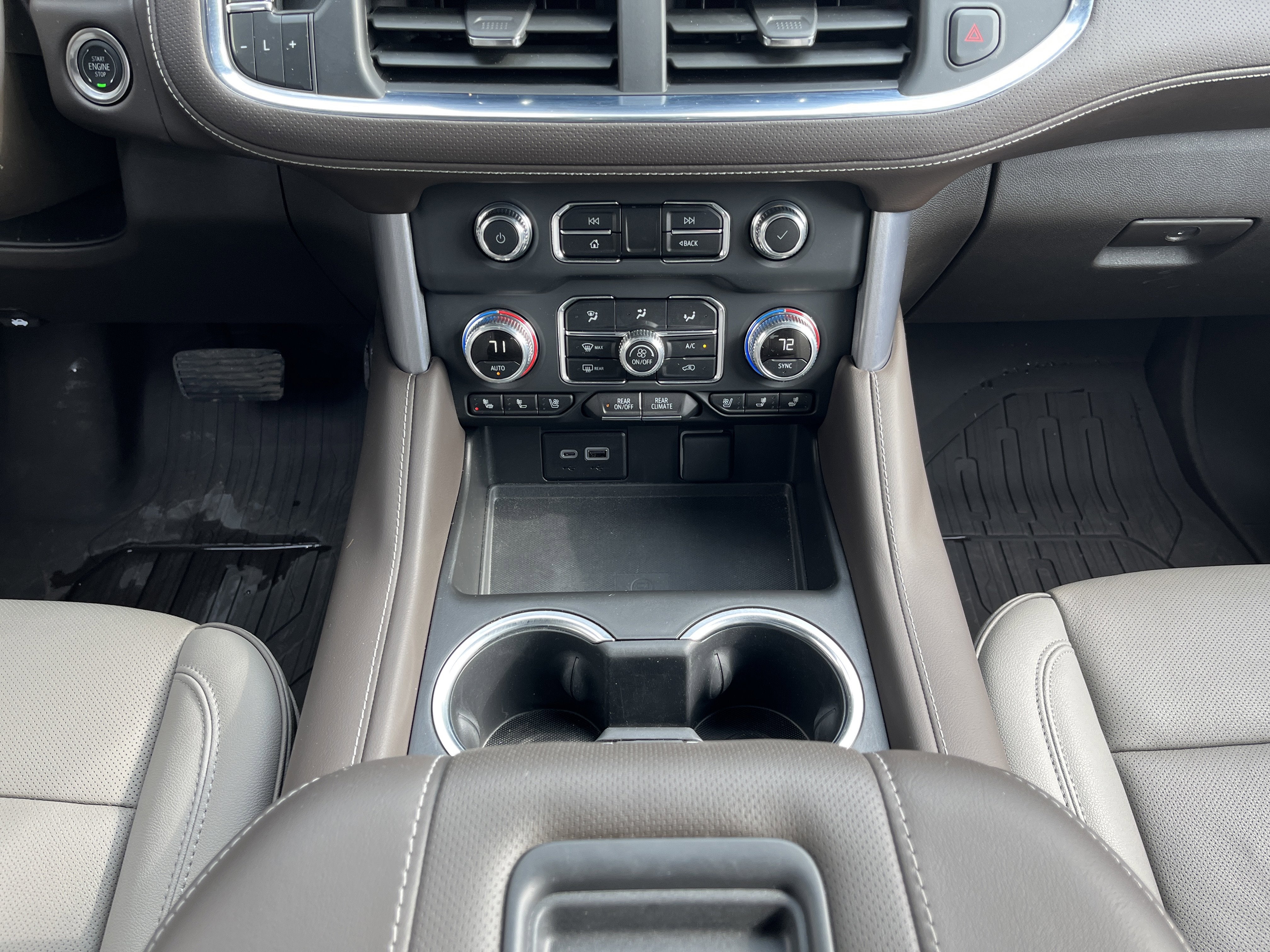 2024 GMC Yukon XL SLT