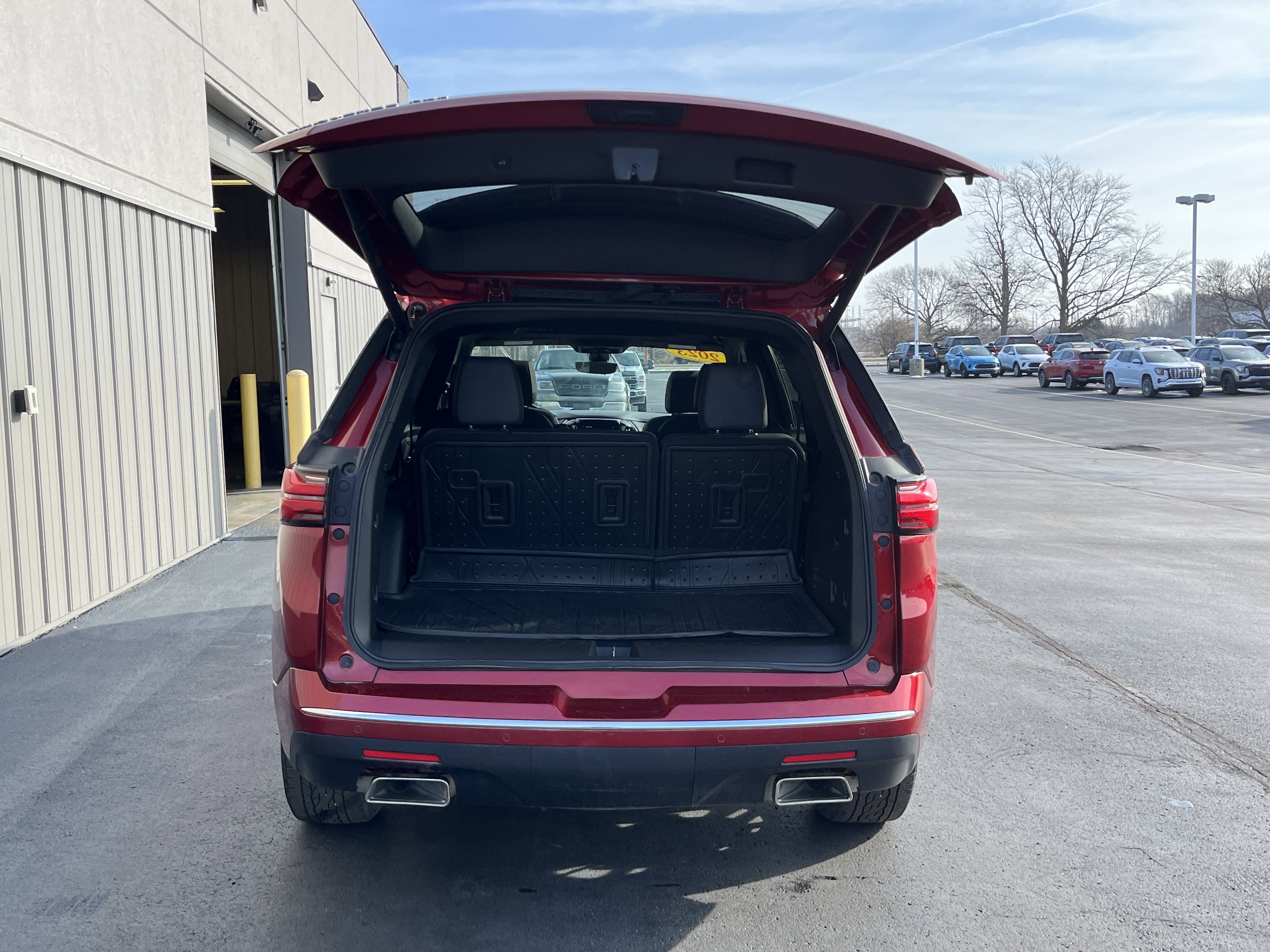 2023 Chevrolet Traverse High Country