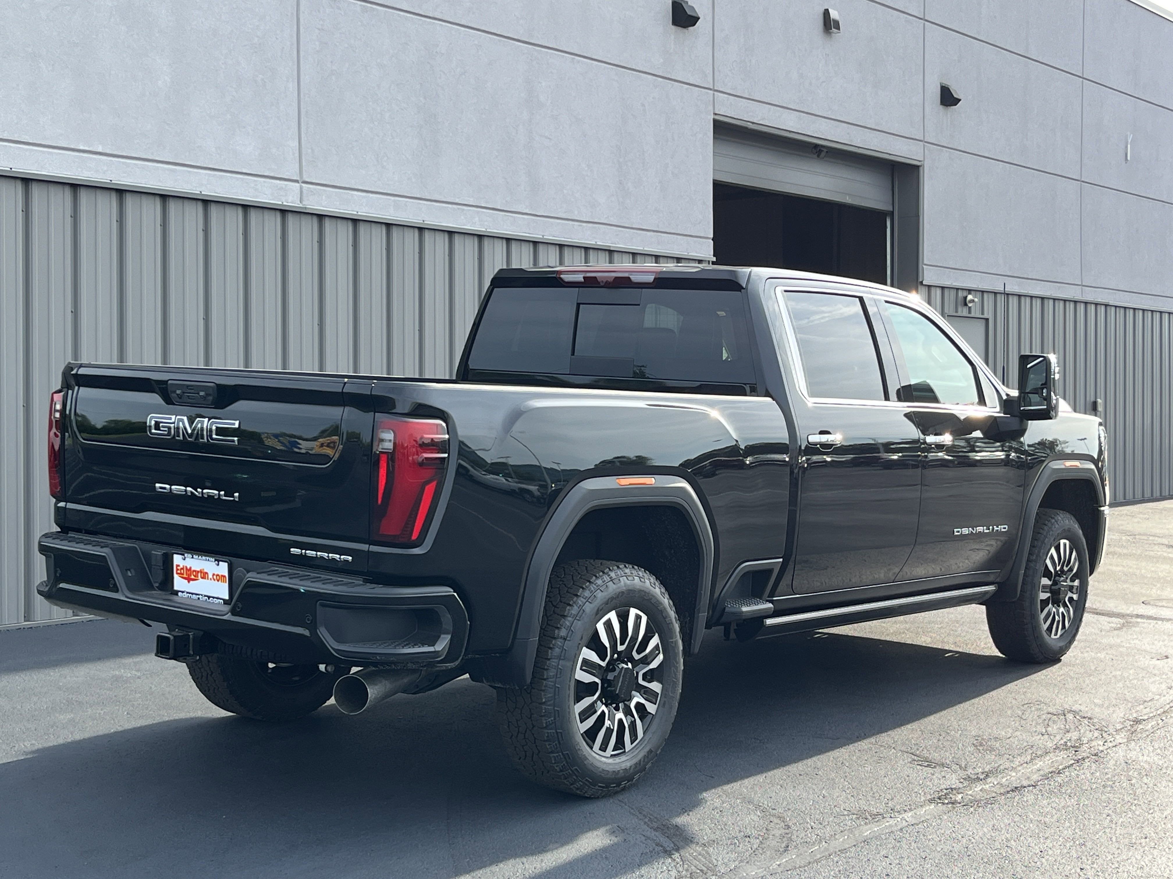 2025 GMC Sierra 2500 HD Denali Ultimate