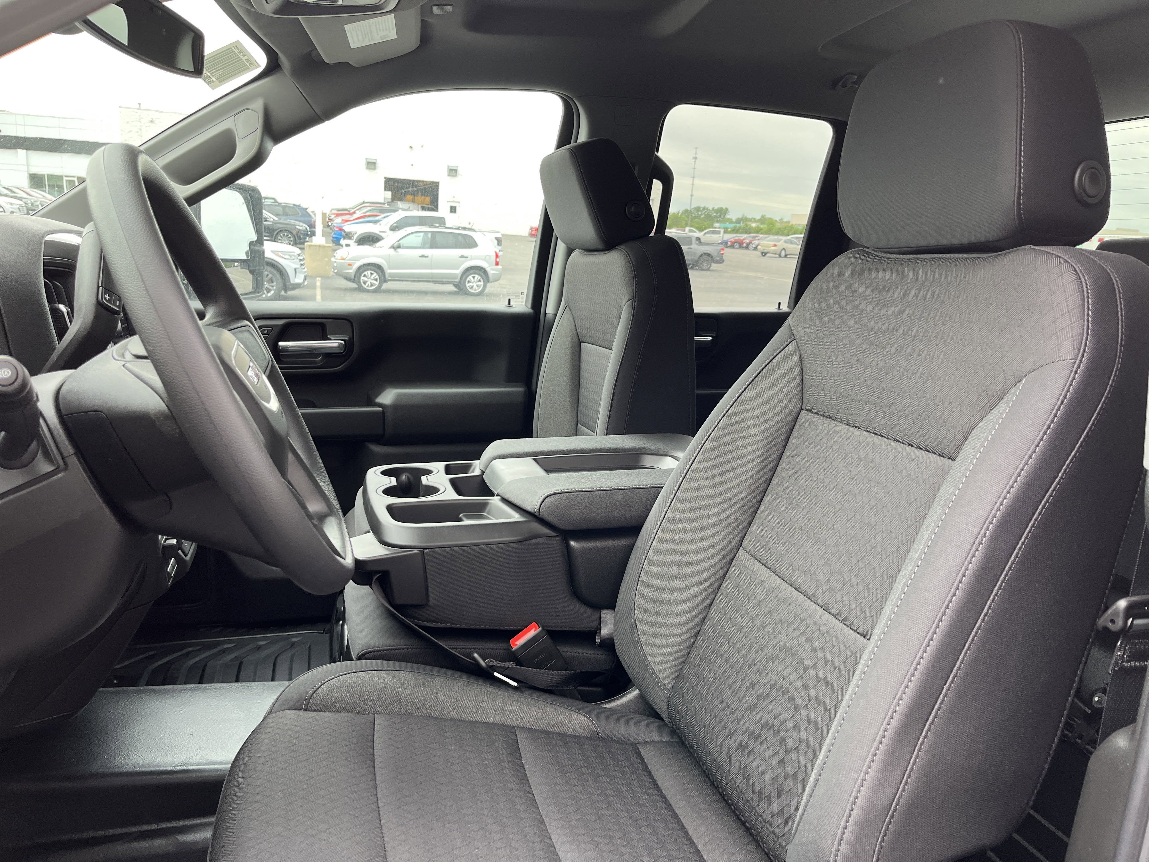 2025 GMC Sierra 2500 HD Pro