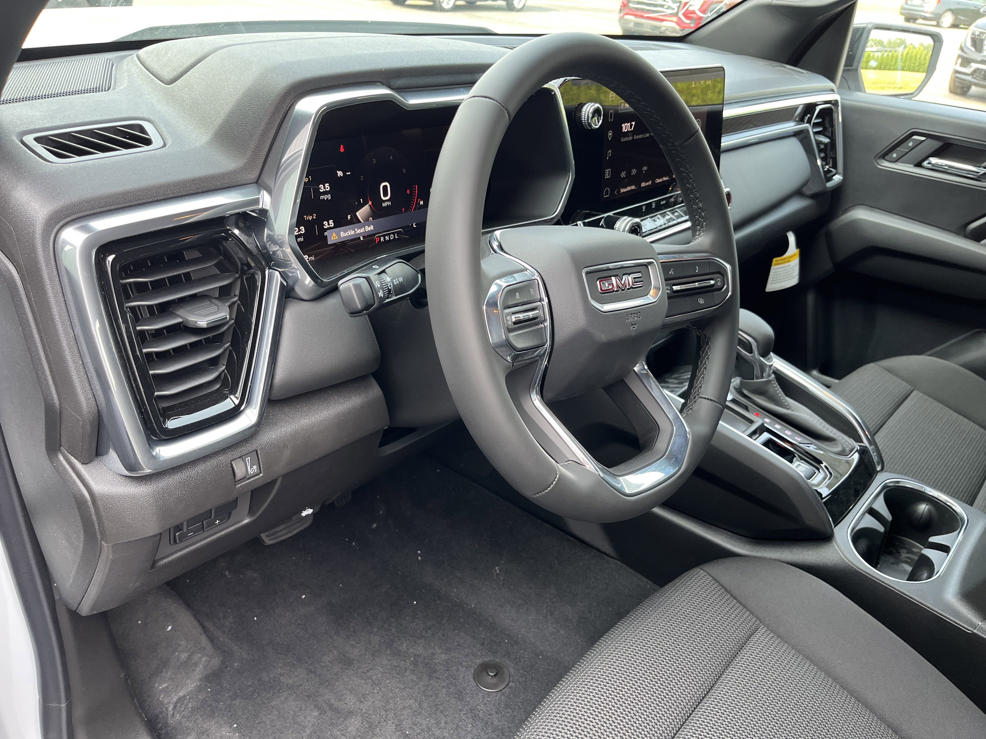 2025 GMC Canyon Elevation