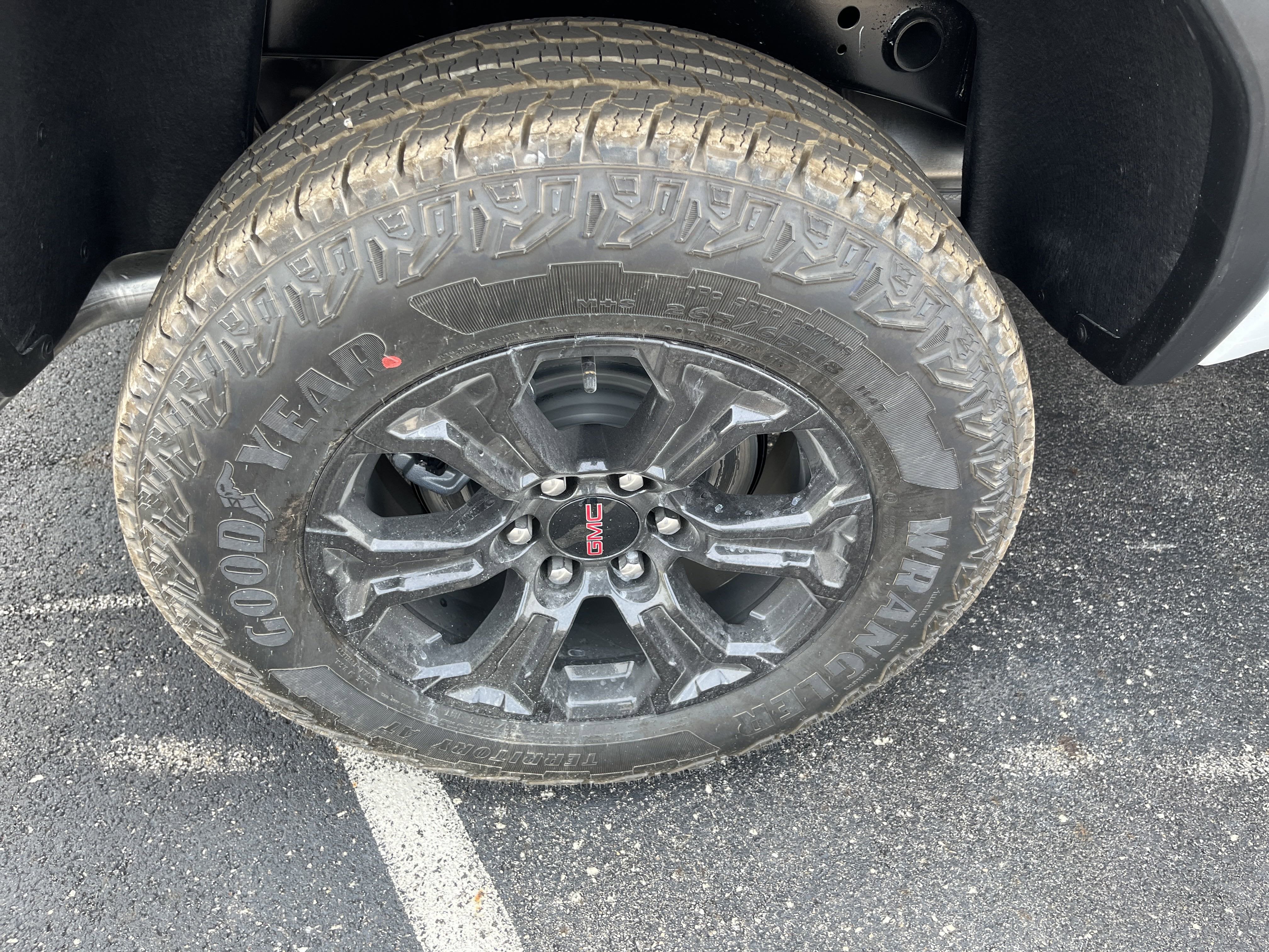 2025 GMC Canyon Elevation