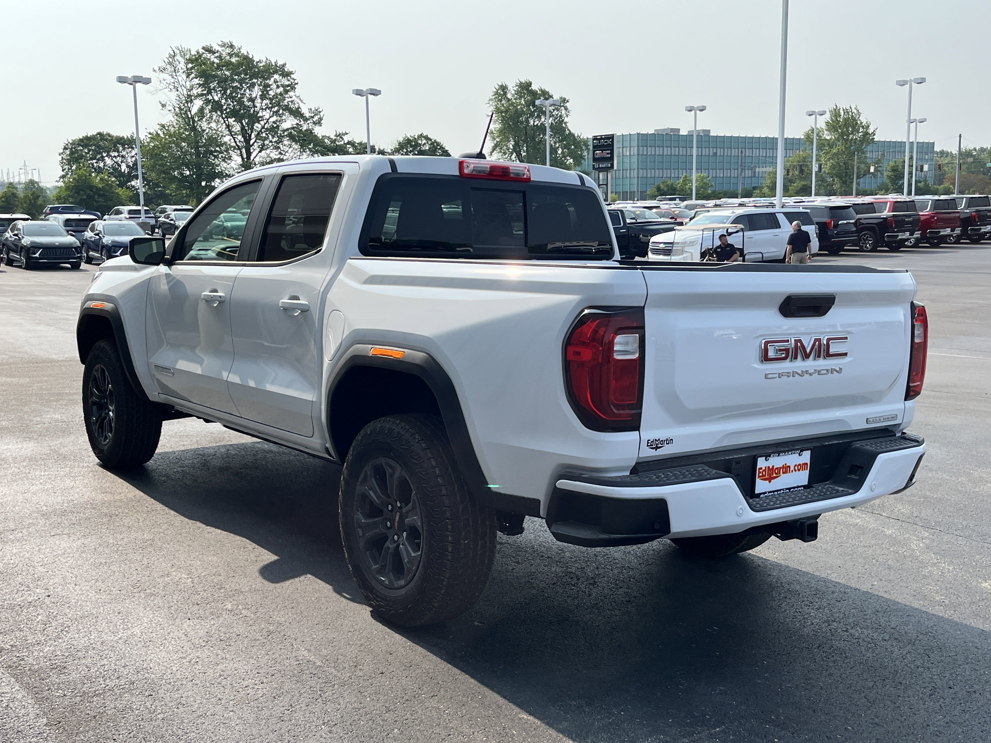 2025 GMC Canyon Elevation