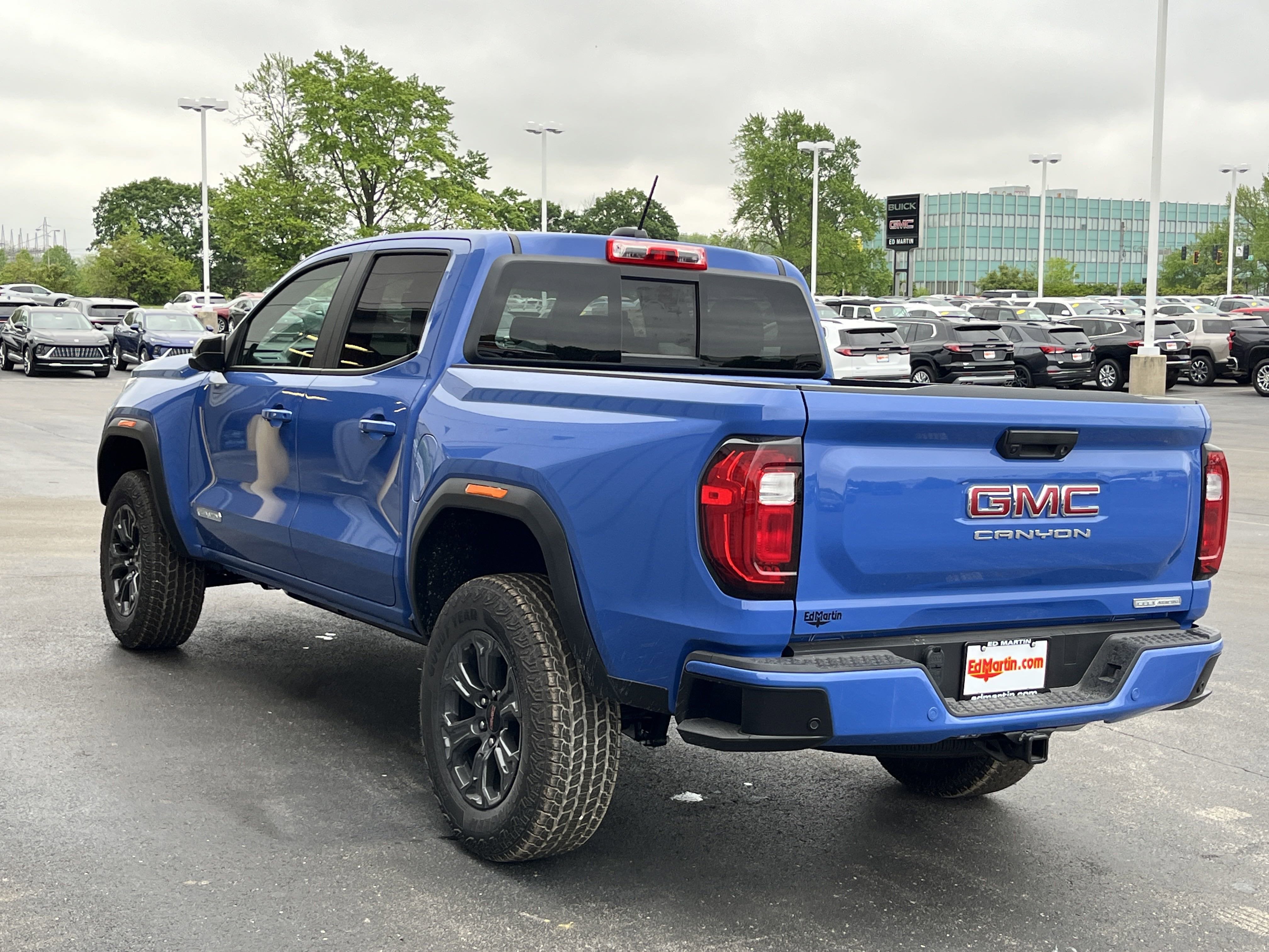 2025 GMC Canyon Elevation