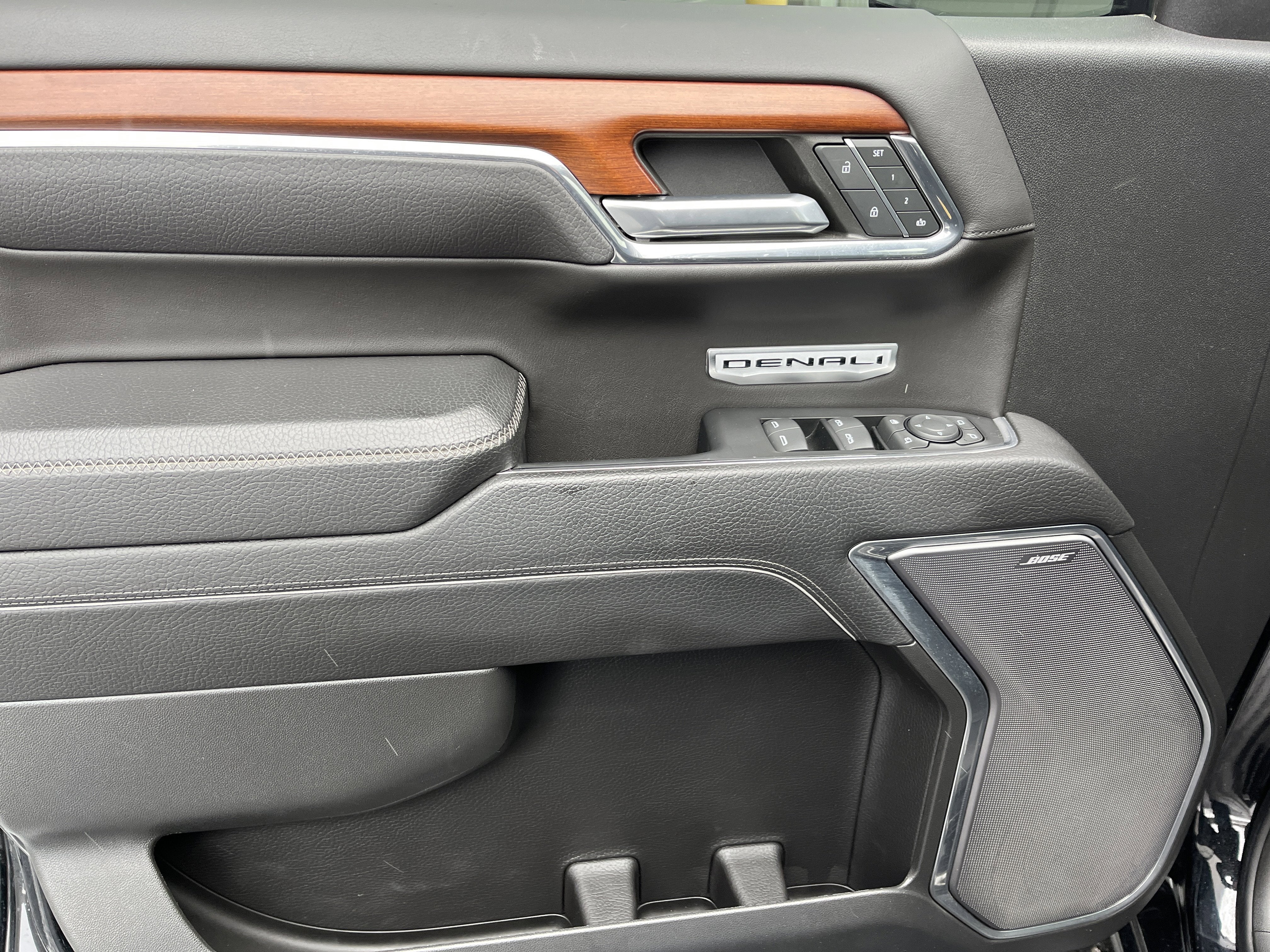 2023 GMC Sierra 1500 Denali