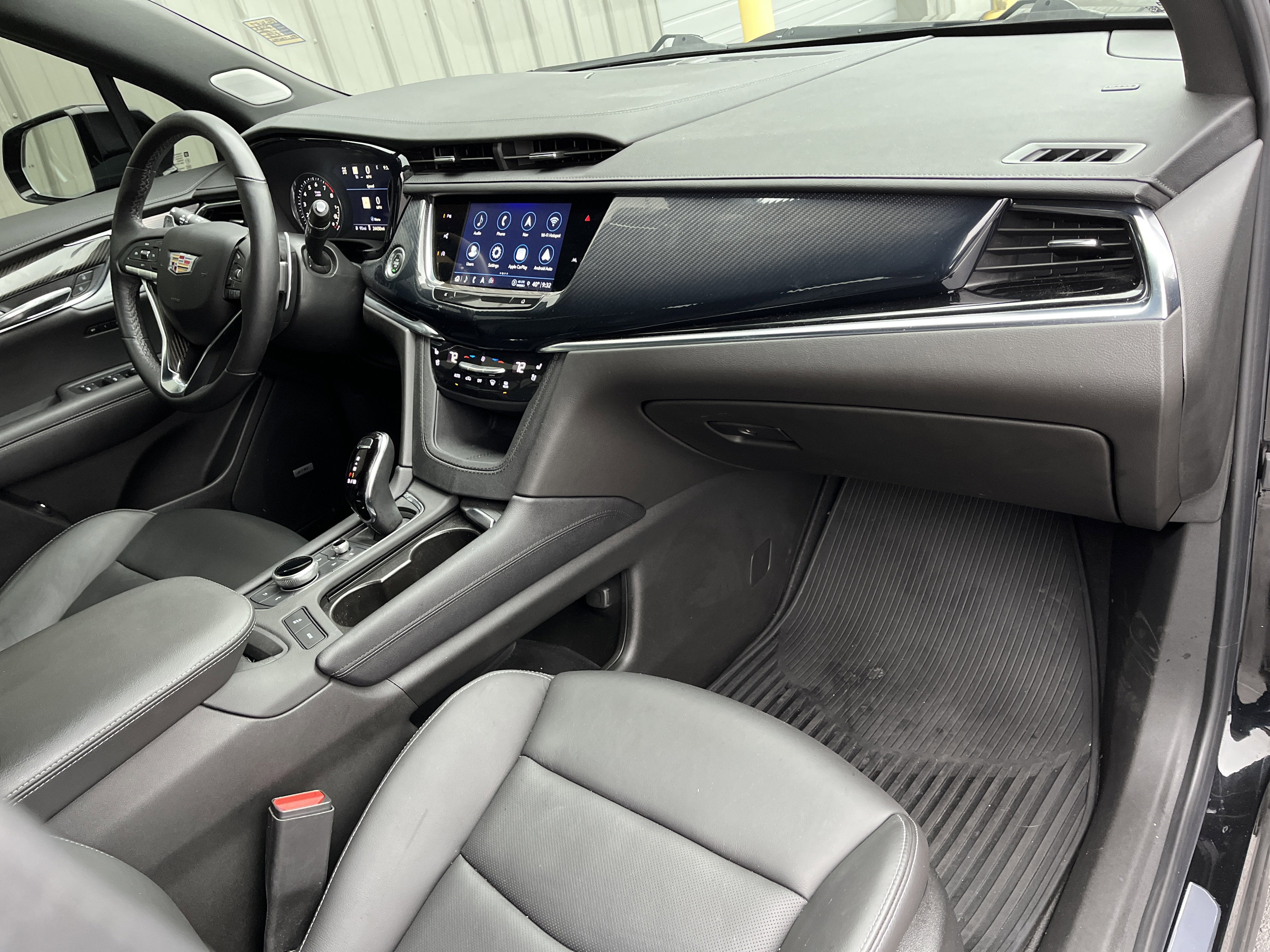 2023 Cadillac XT6 Sport