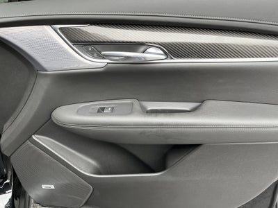 2023 Cadillac XT6 Sport