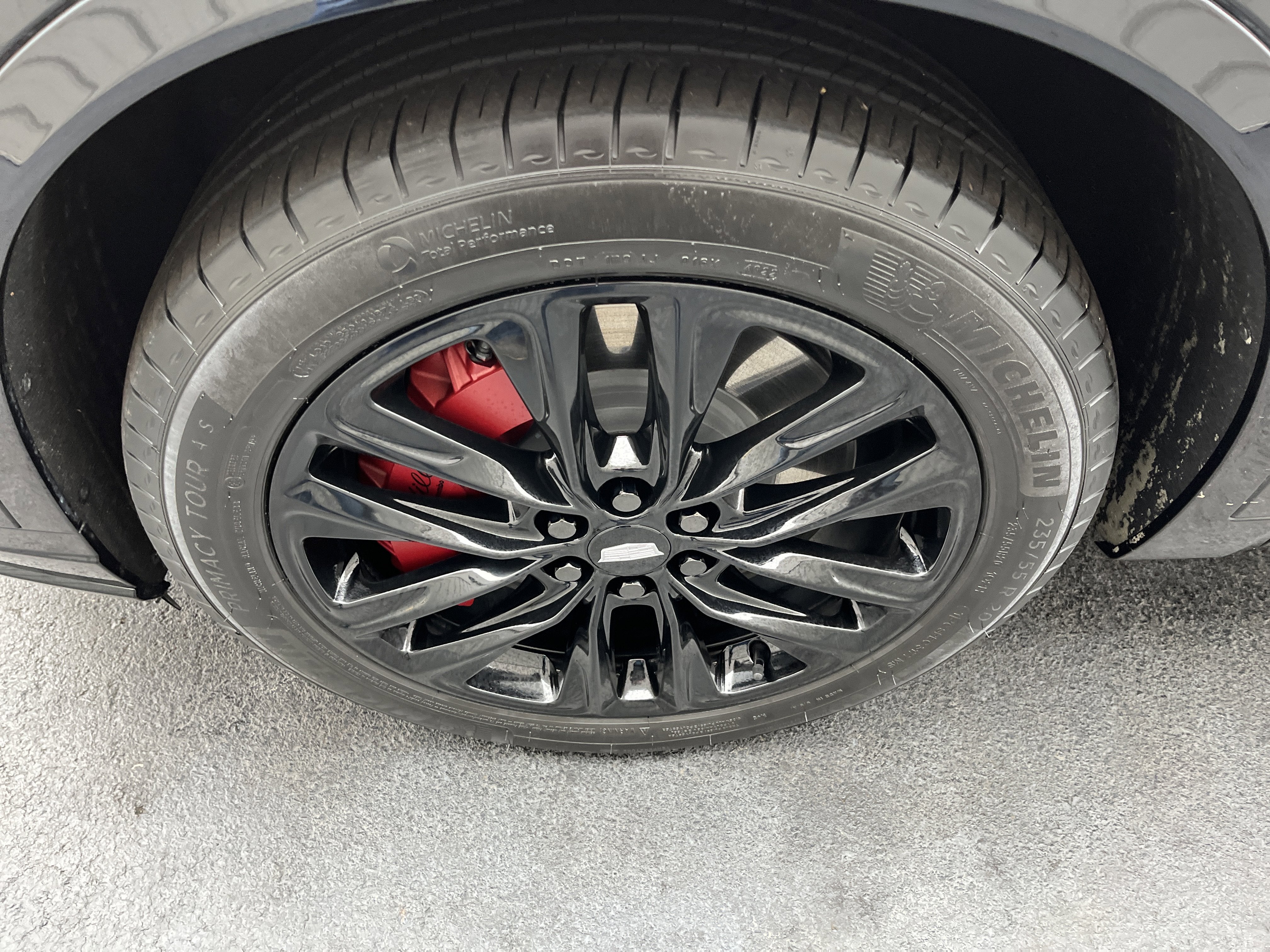 2023 Cadillac XT6 Sport