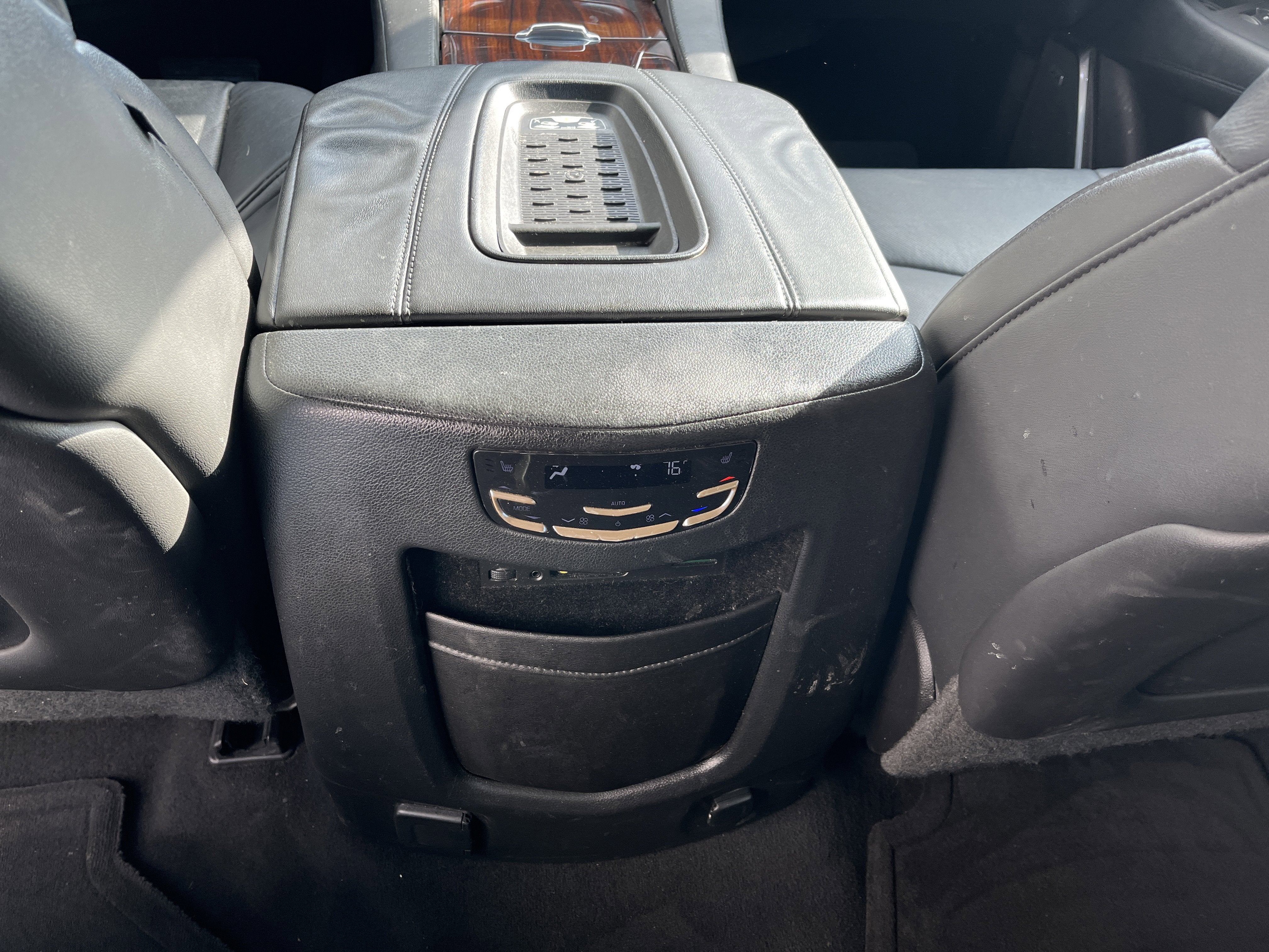 2015 Cadillac Escalade ESV Luxury