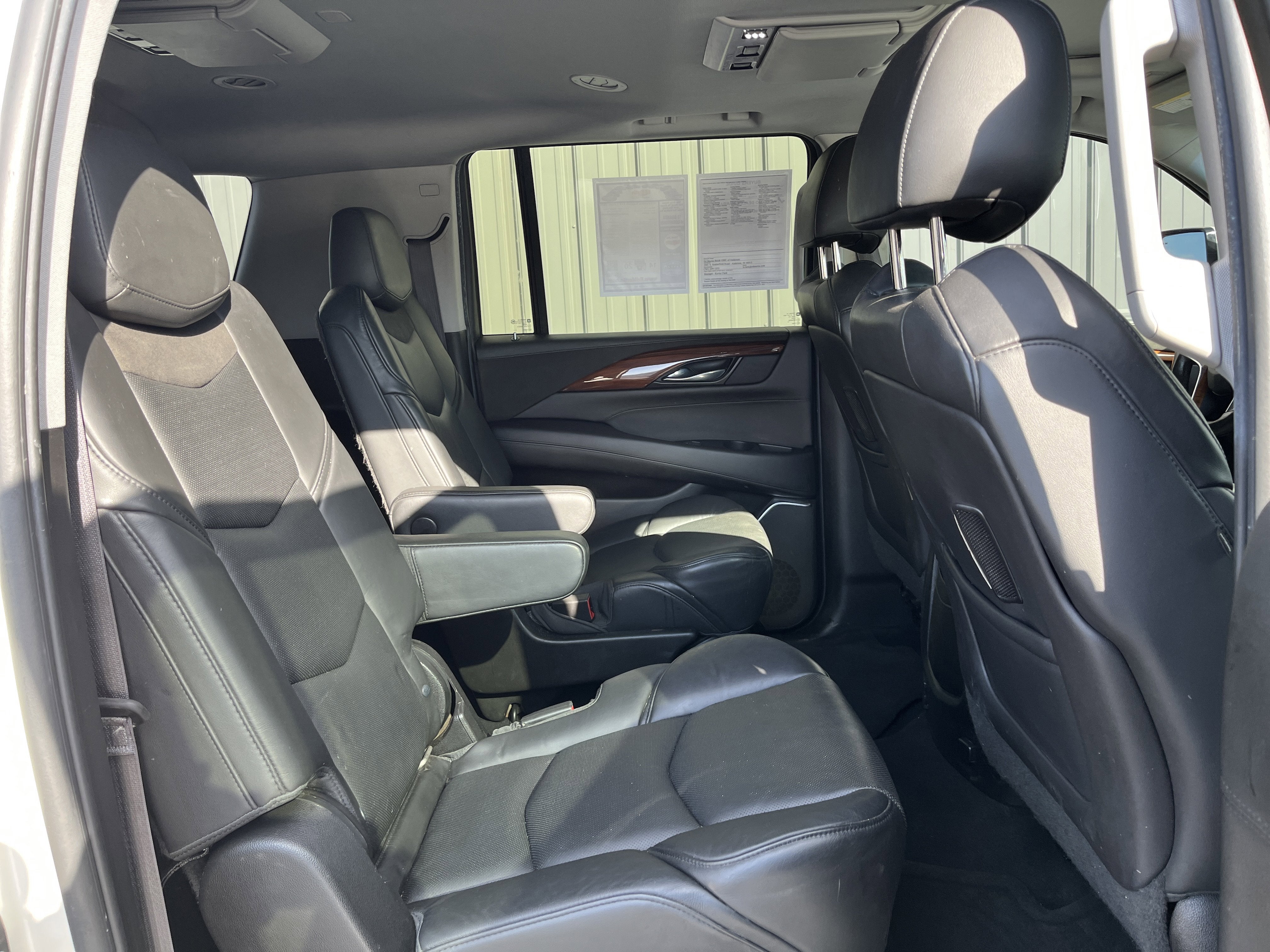 2015 Cadillac Escalade ESV Luxury