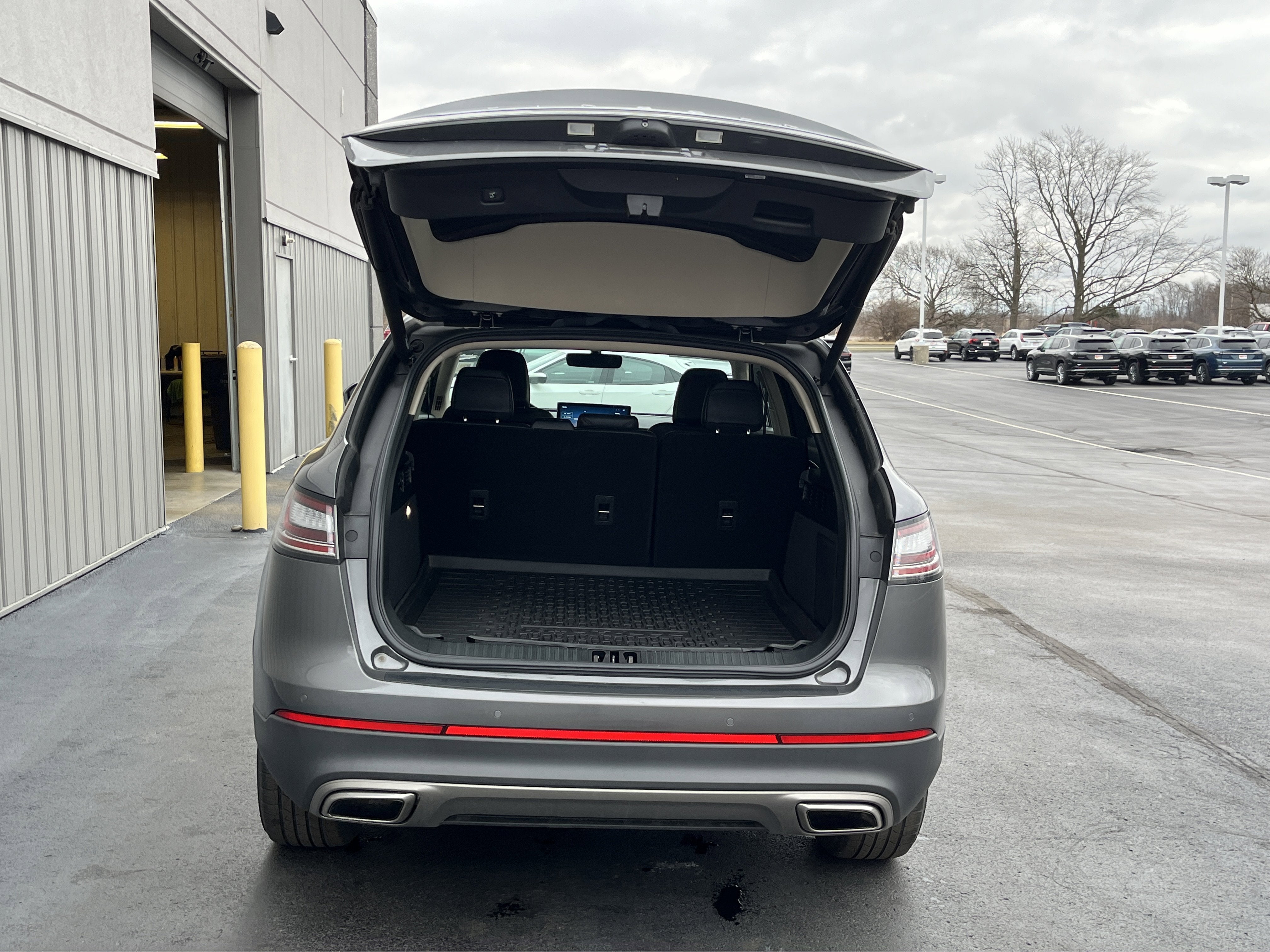 2022 Lincoln Nautilus Standard