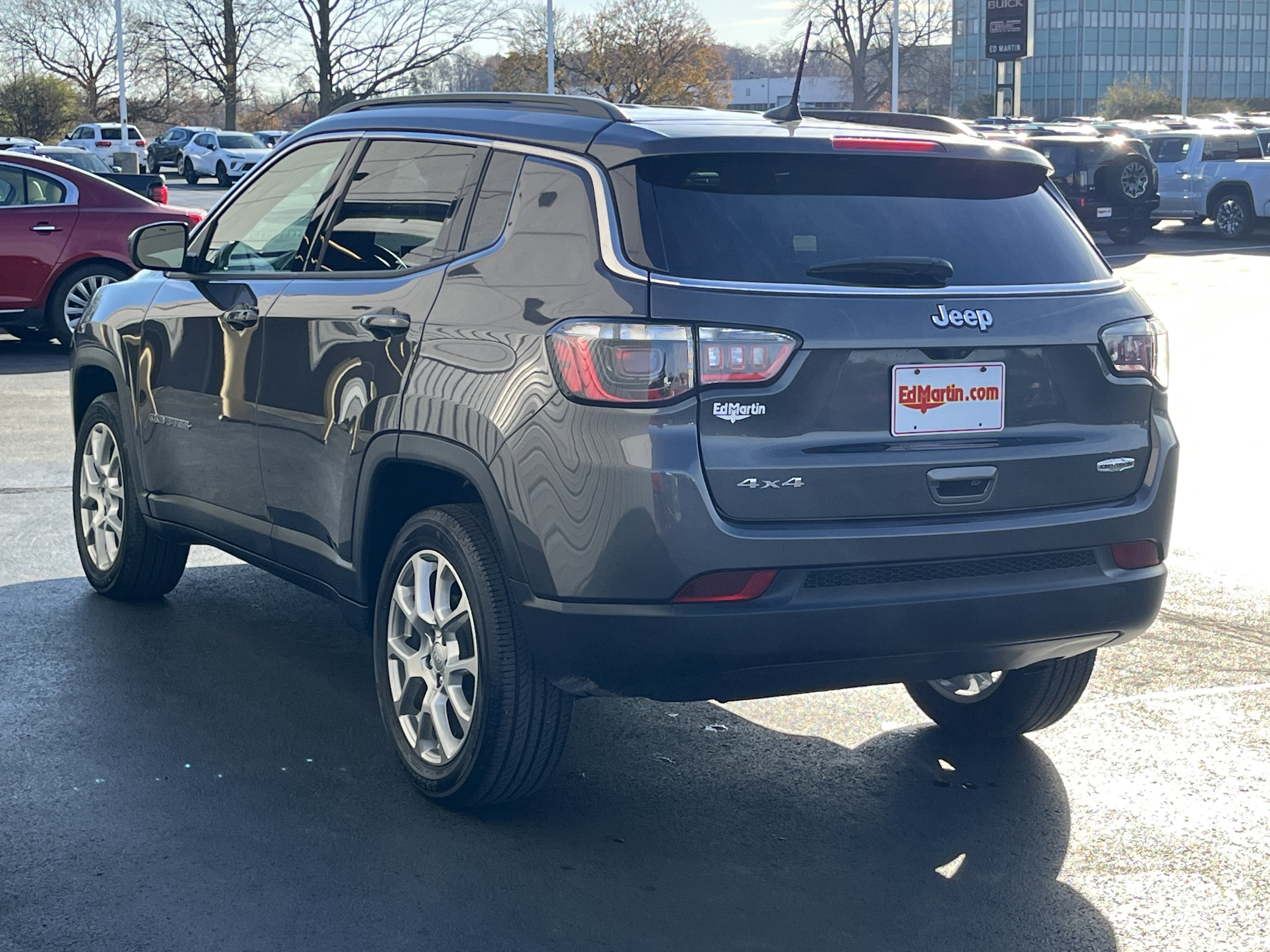 2022 Jeep Compass Latitude Lux