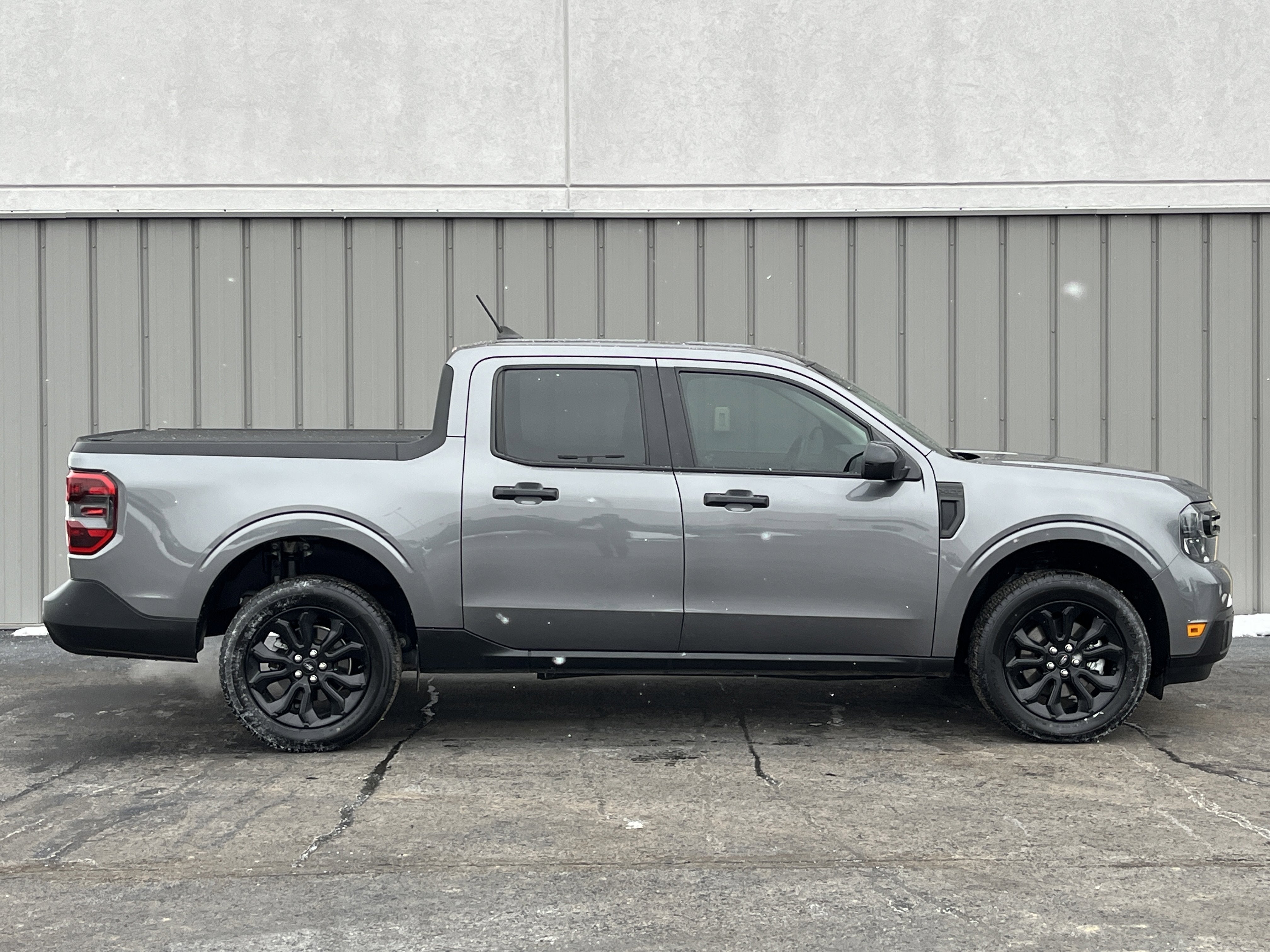 2023 Ford Maverick XL