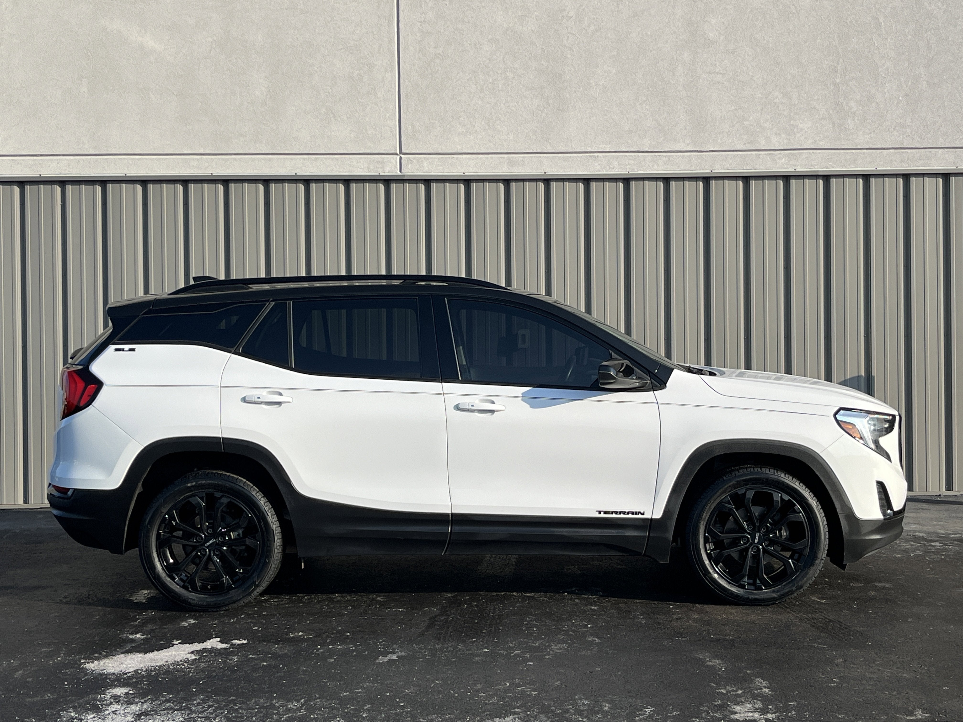 2021 GMC Terrain SLE