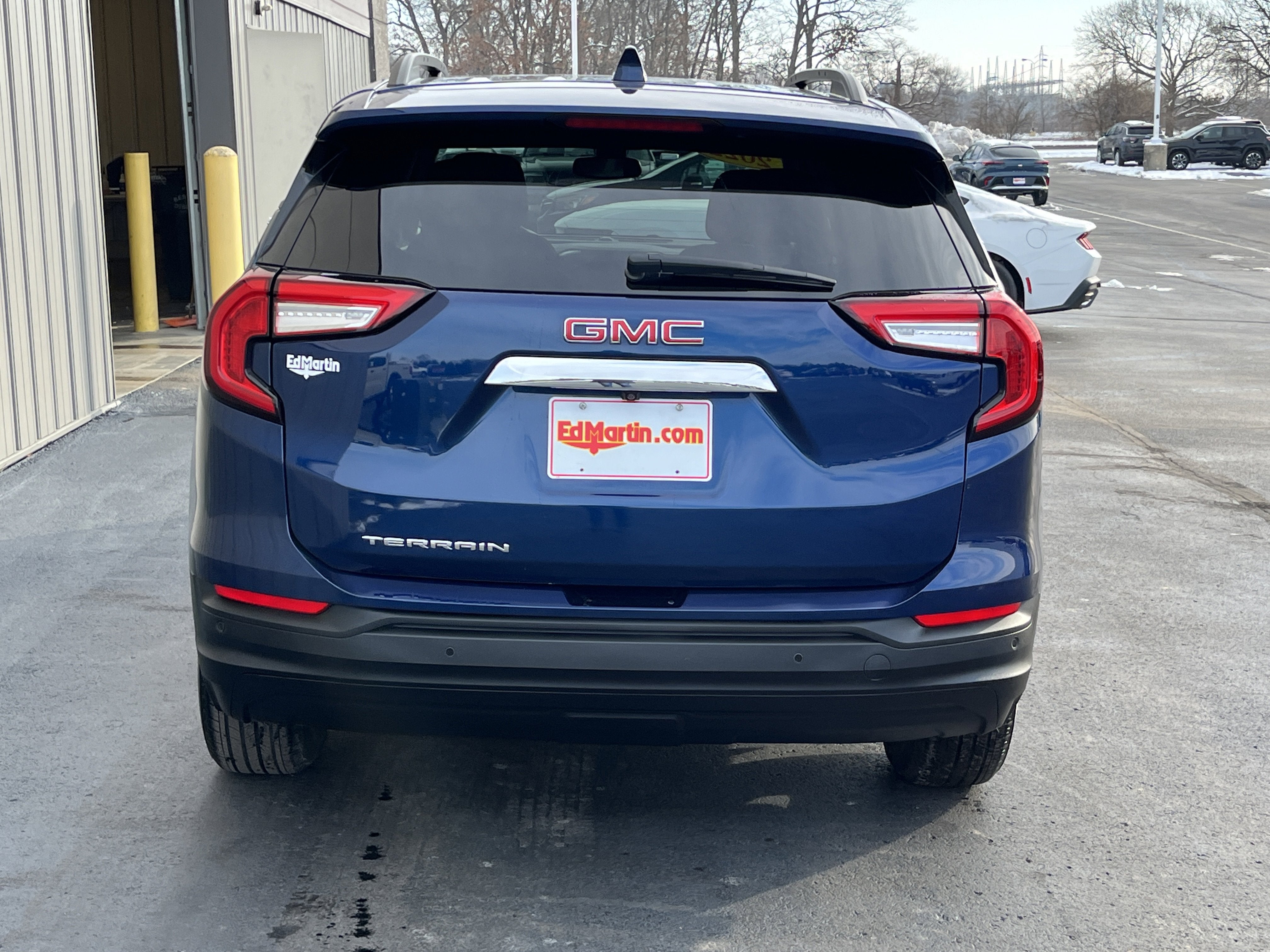 2022 GMC Terrain SLE