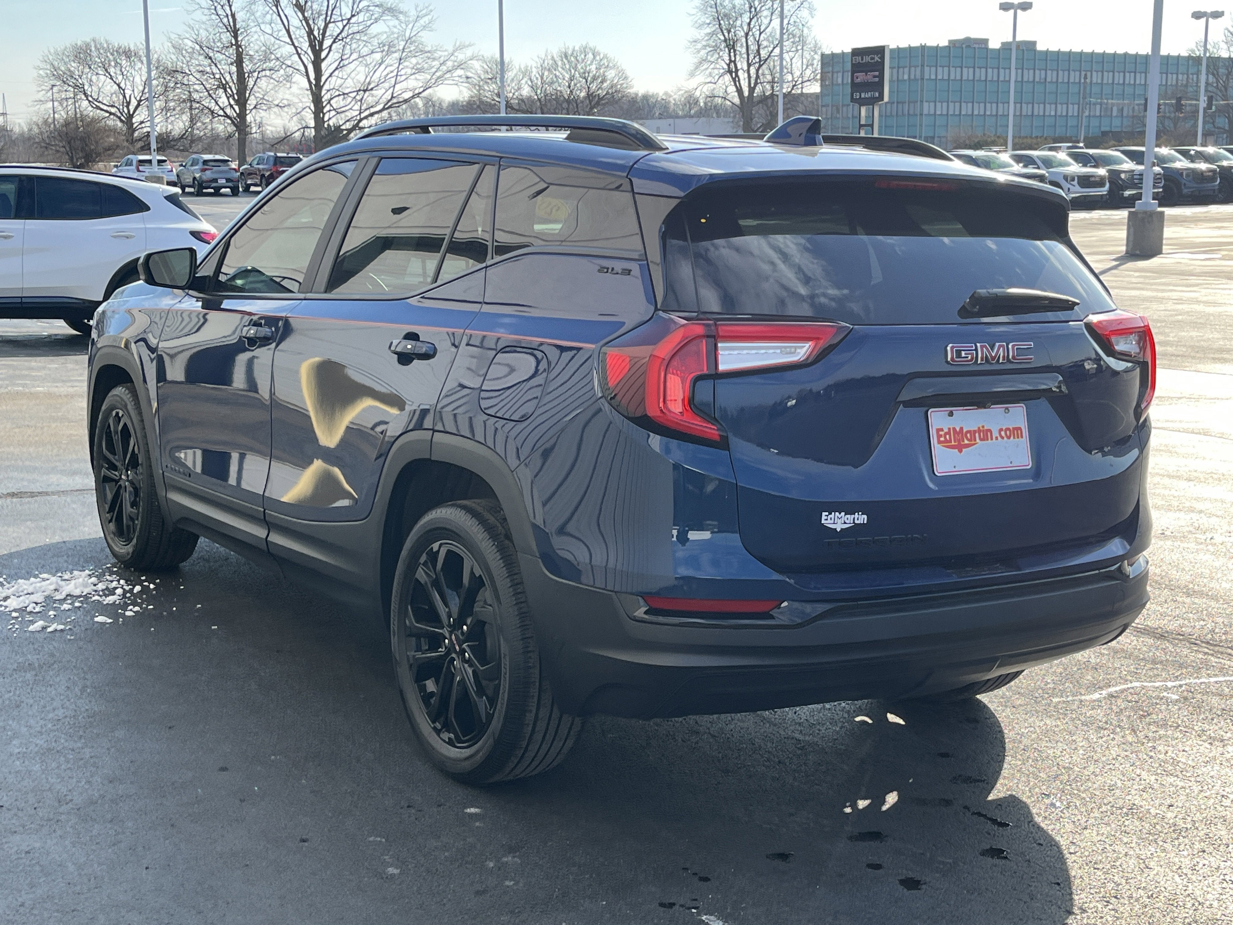 2022 GMC Terrain SLE