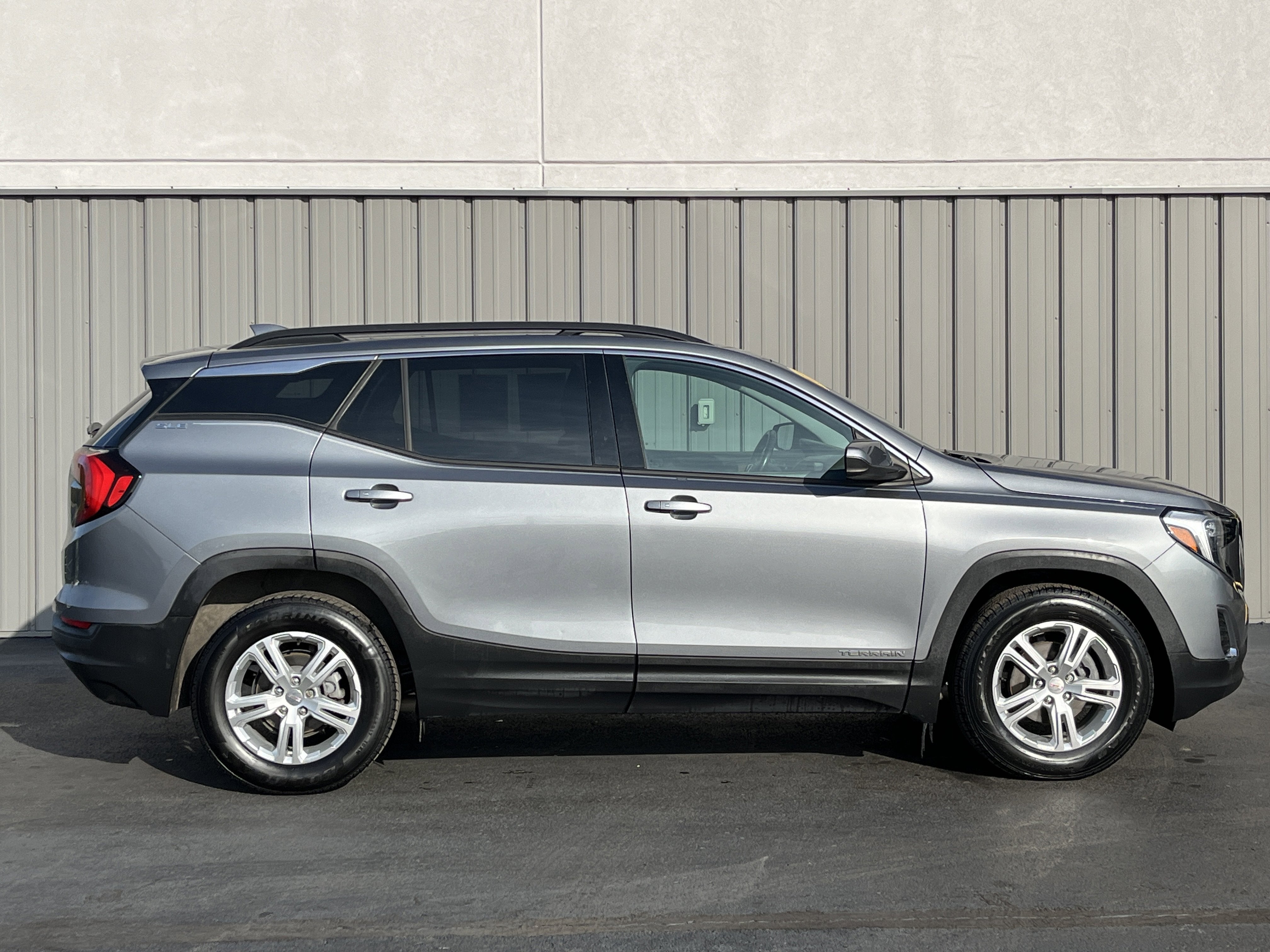 2020 GMC Terrain SLE