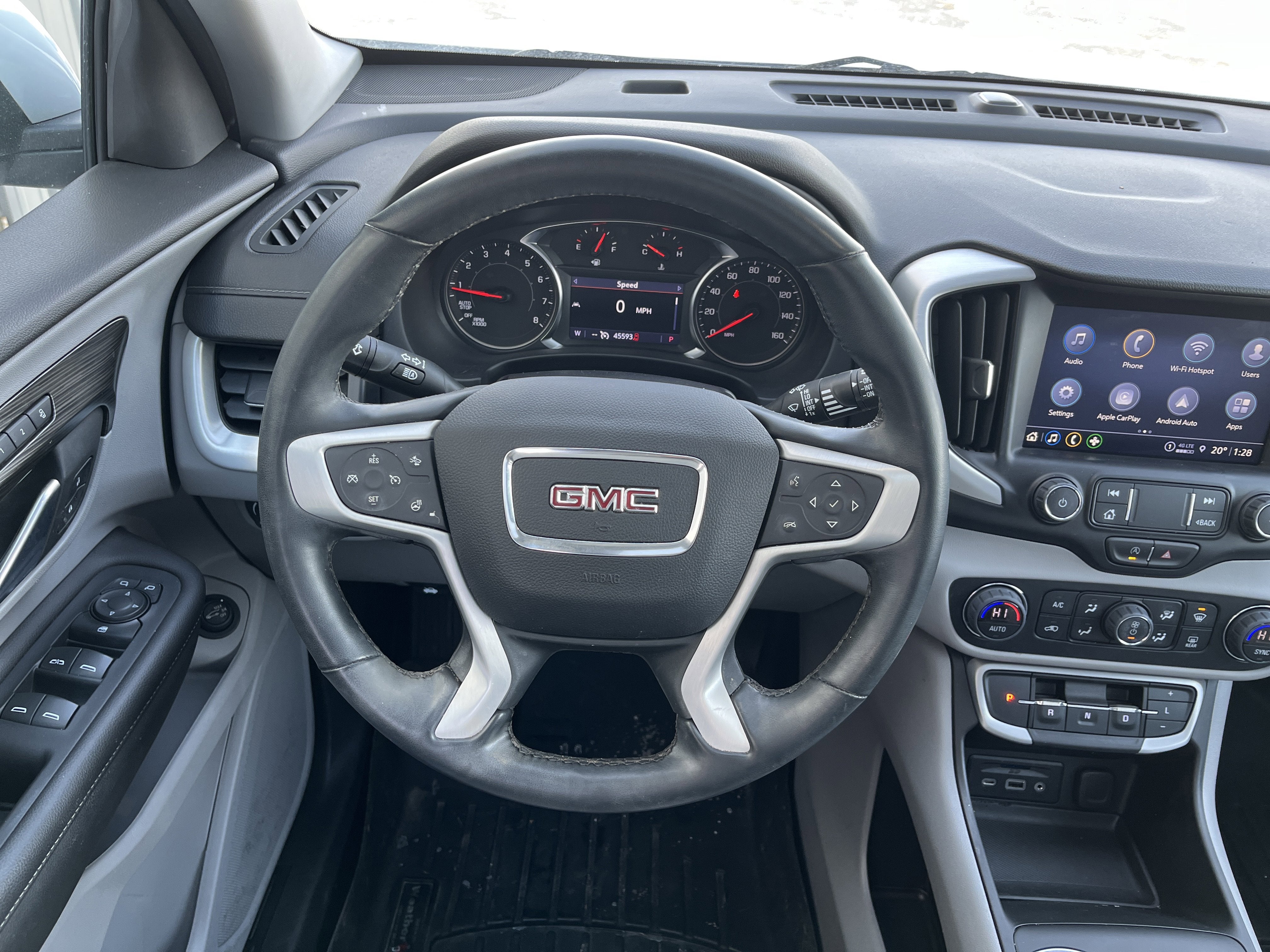 2023 GMC Terrain SLT