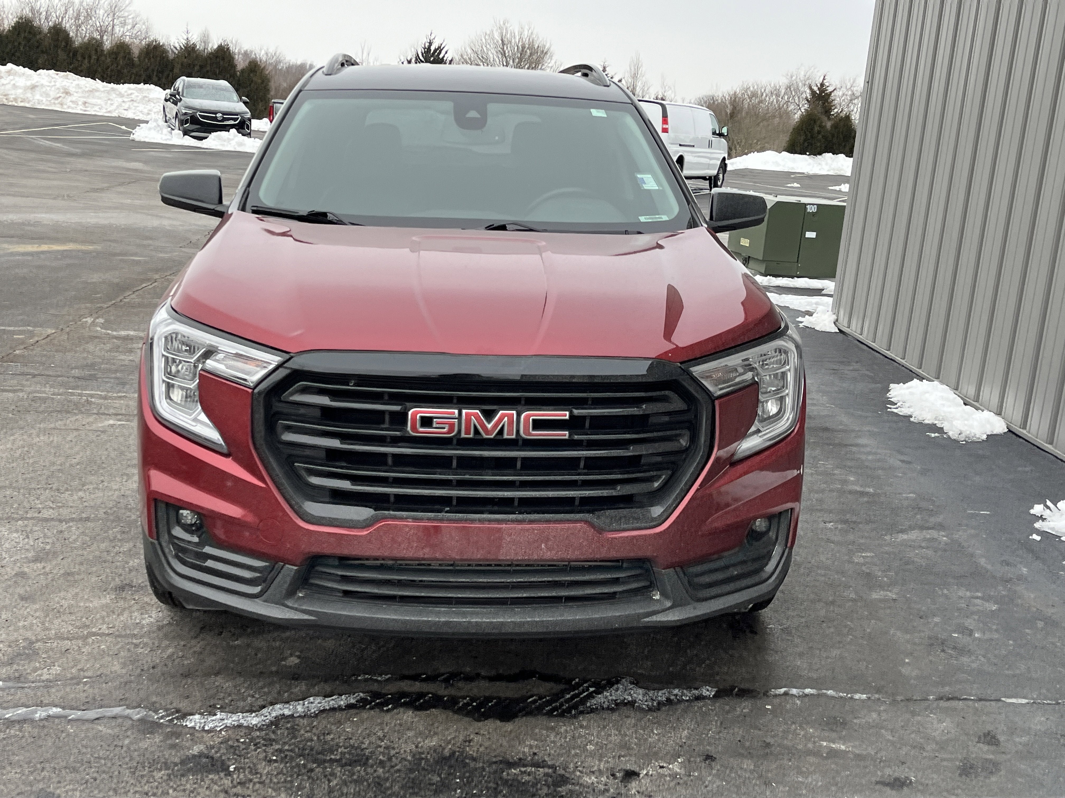2023 GMC Terrain SLT
