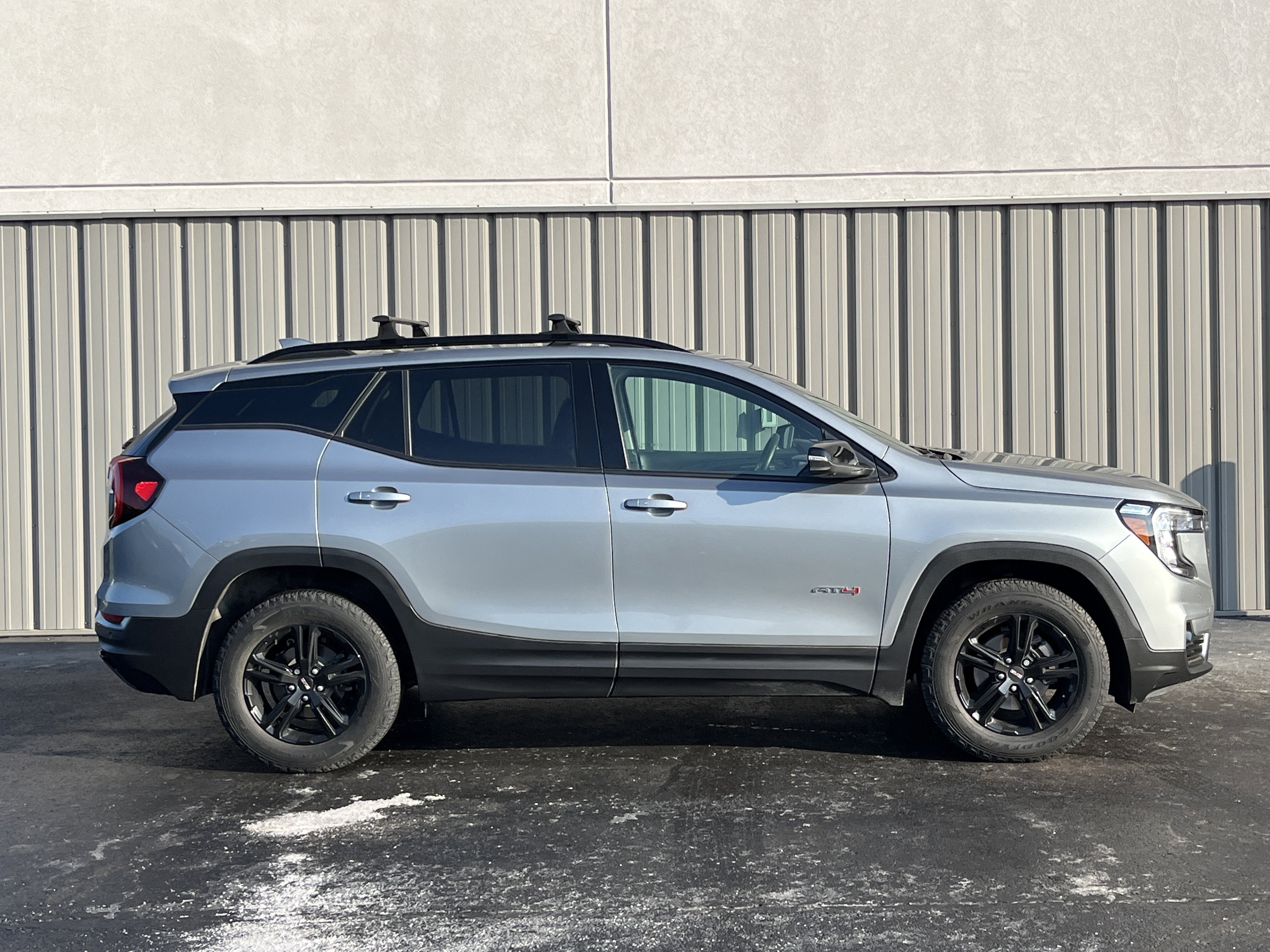 2023 GMC Terrain AT4