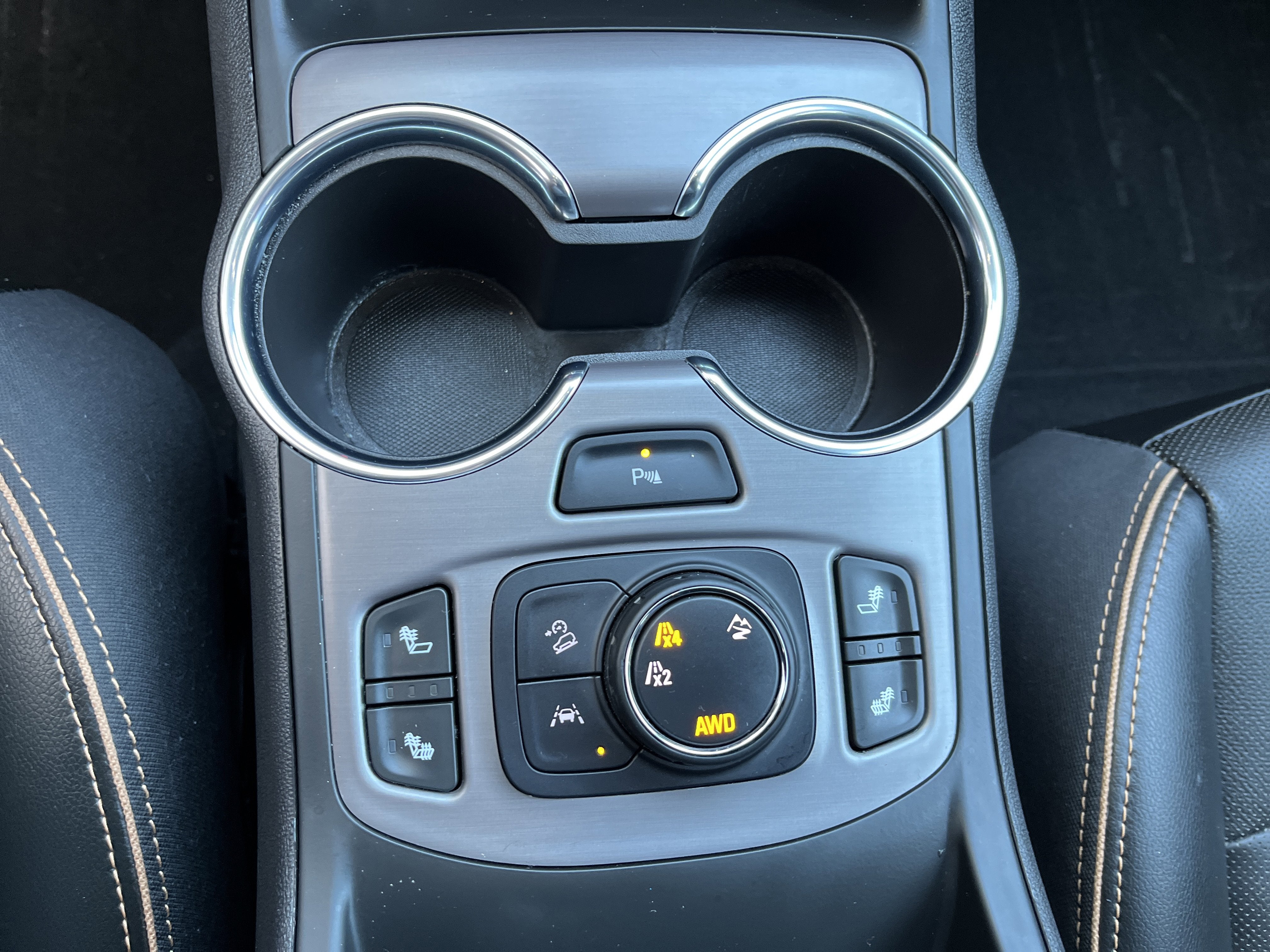 2023 GMC Terrain AT4