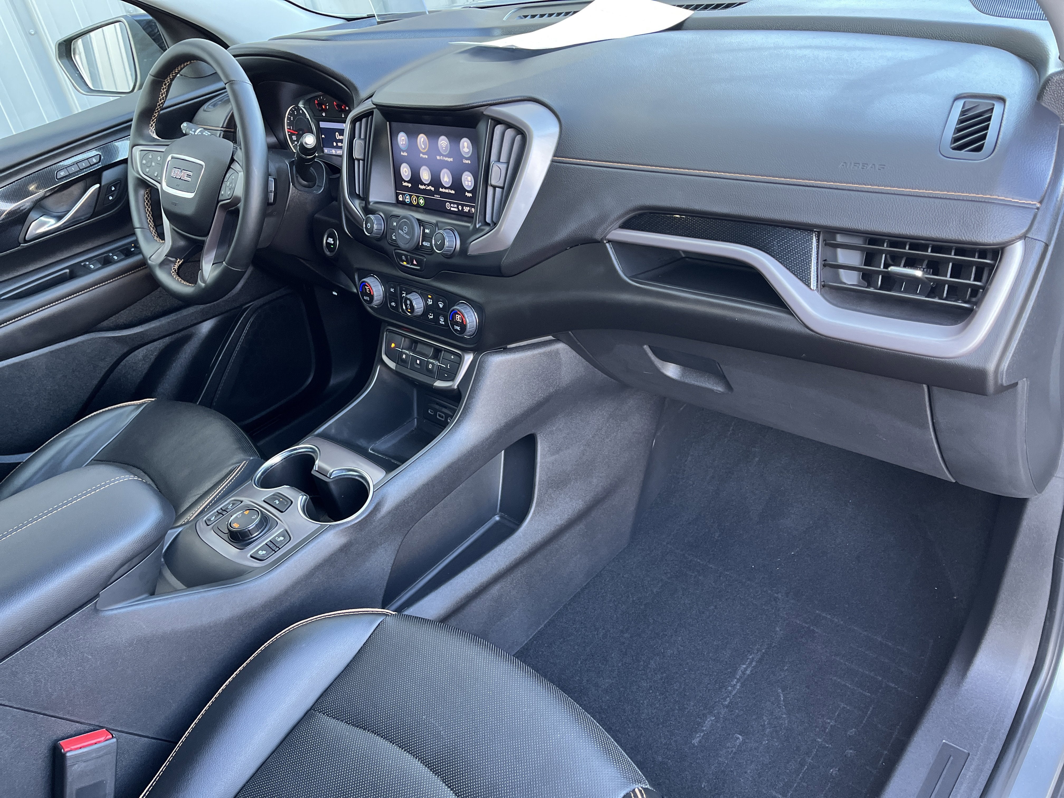 2023 GMC Terrain AT4