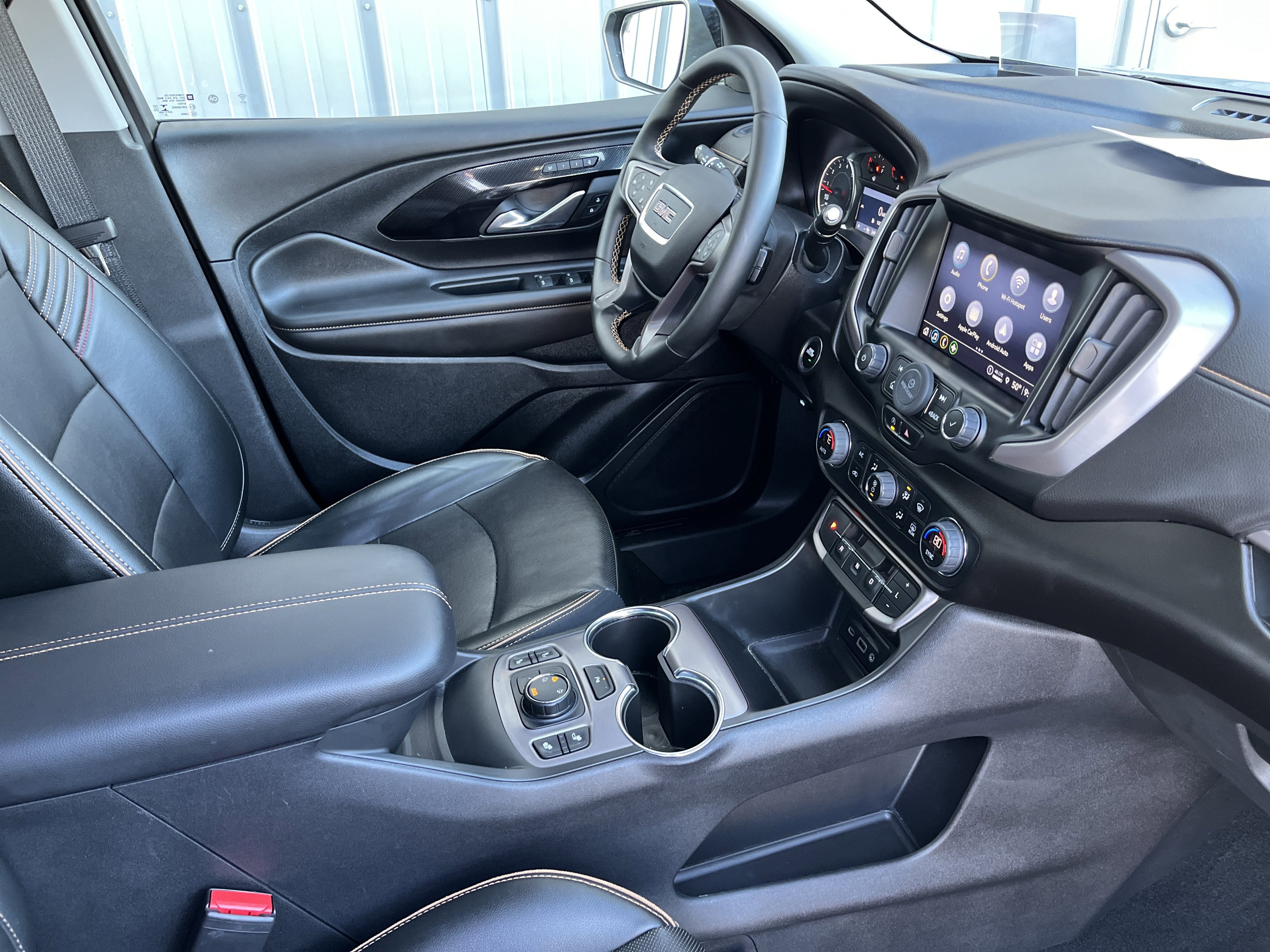 2023 GMC Terrain AT4