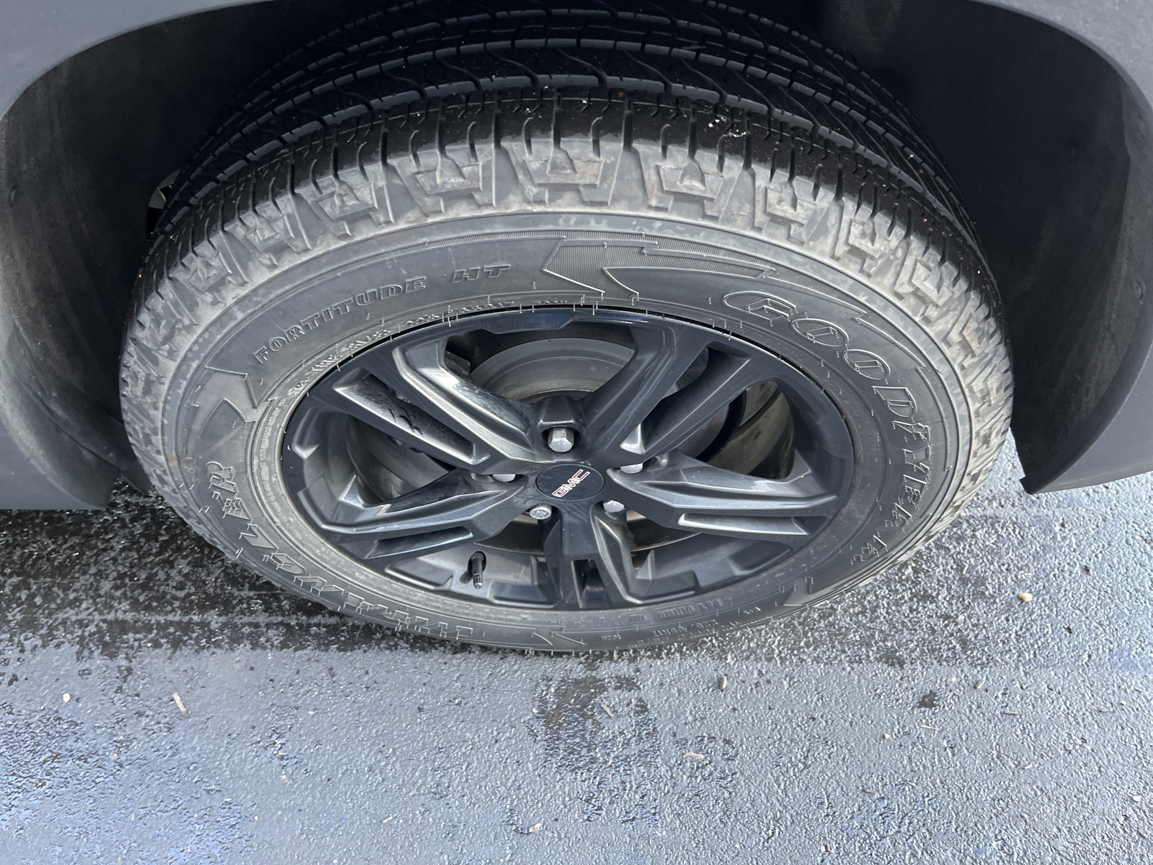 2023 GMC Terrain AT4