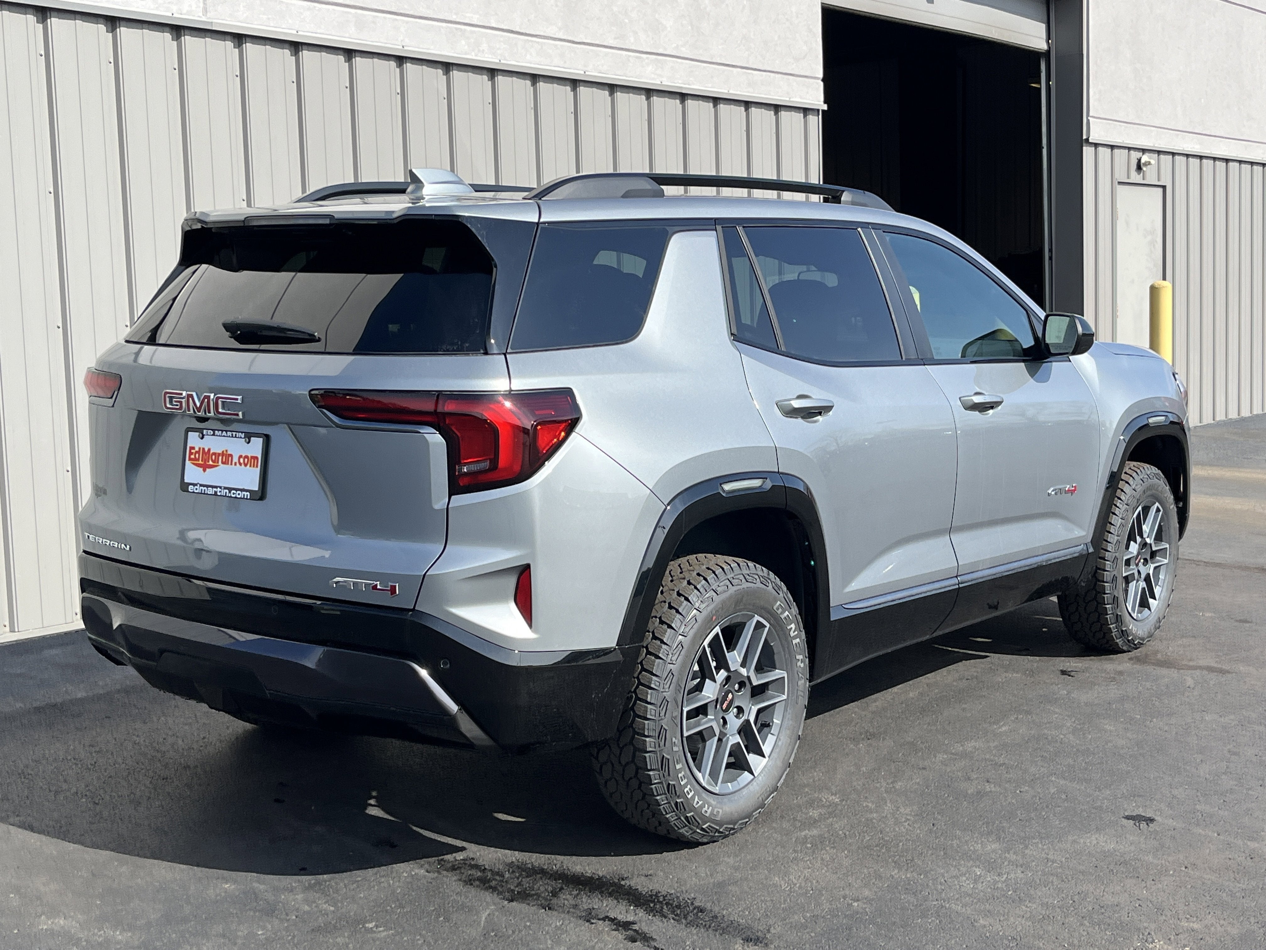 2026 GMC Terrain AT4
