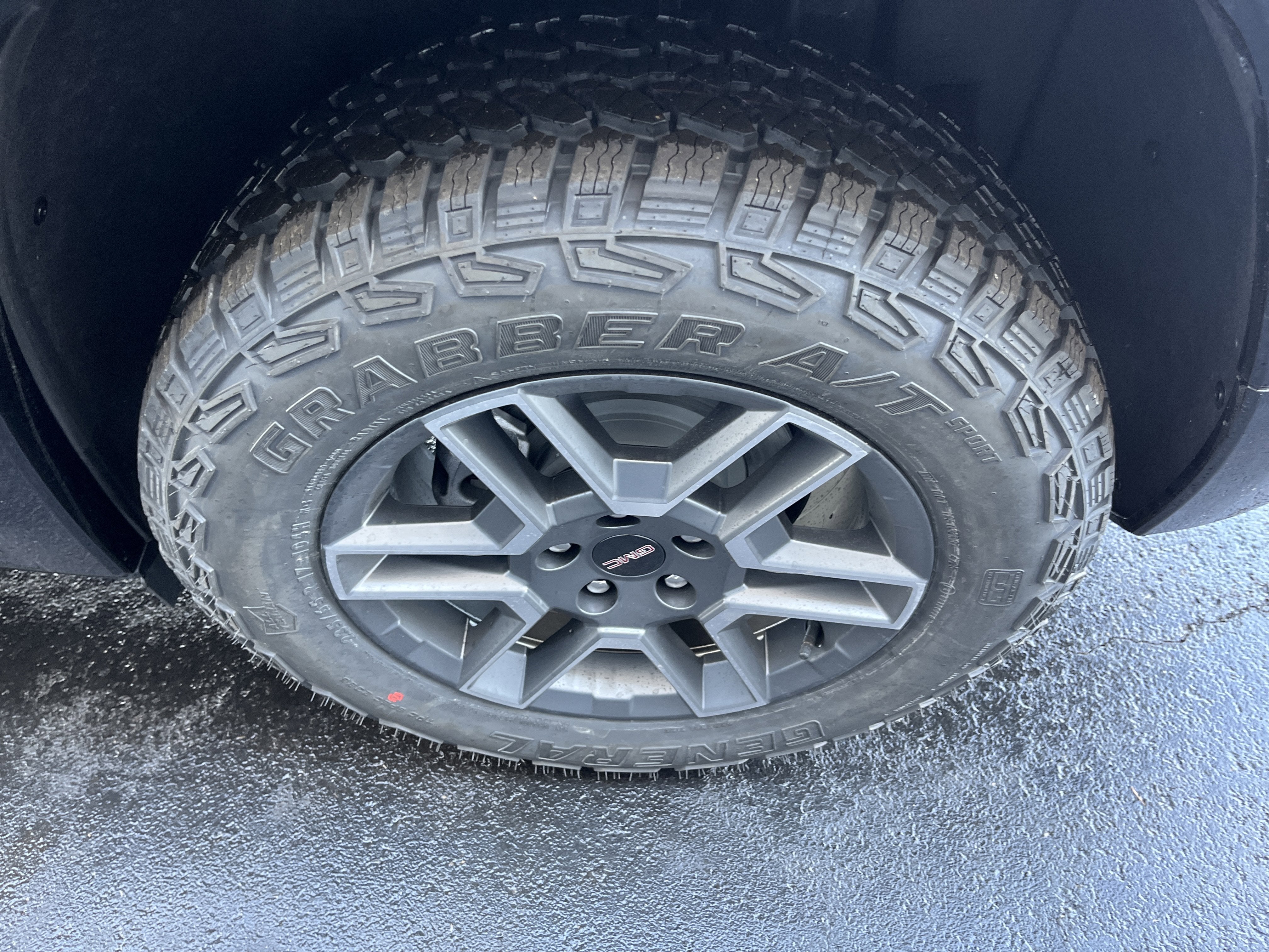 2026 GMC Terrain AT4