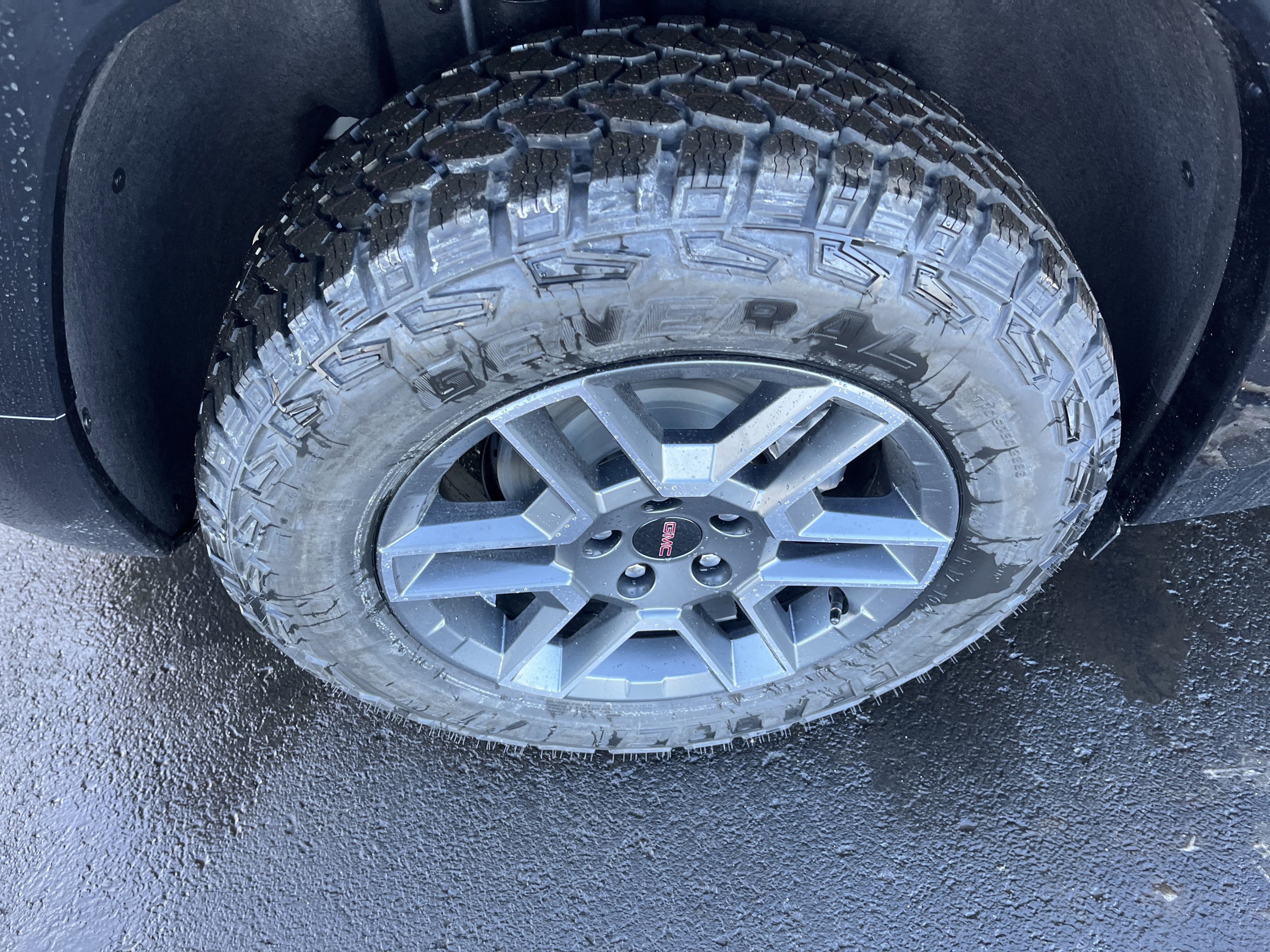 2026 GMC Terrain AT4