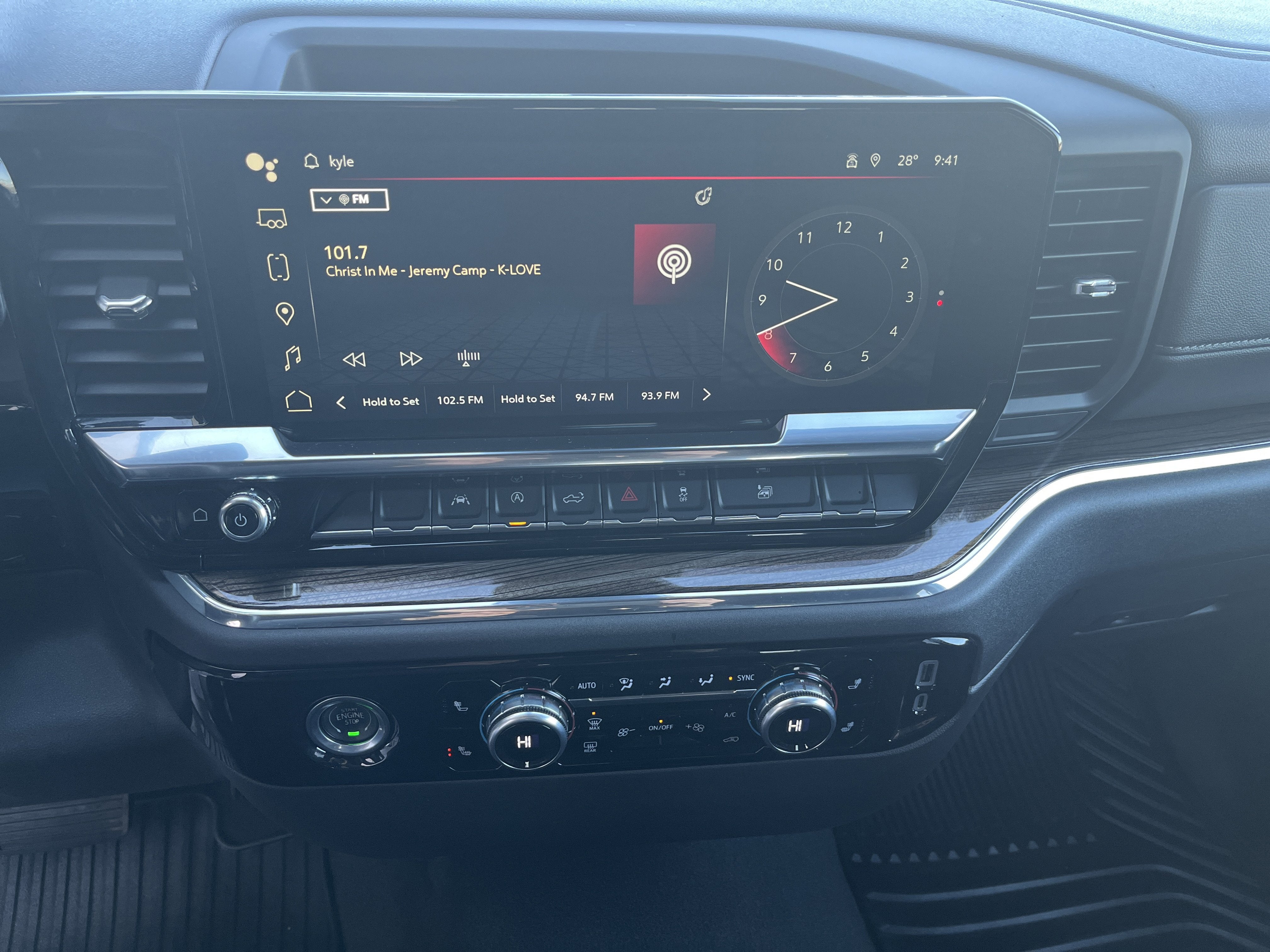 2024 GMC Sierra 1500 Elevation