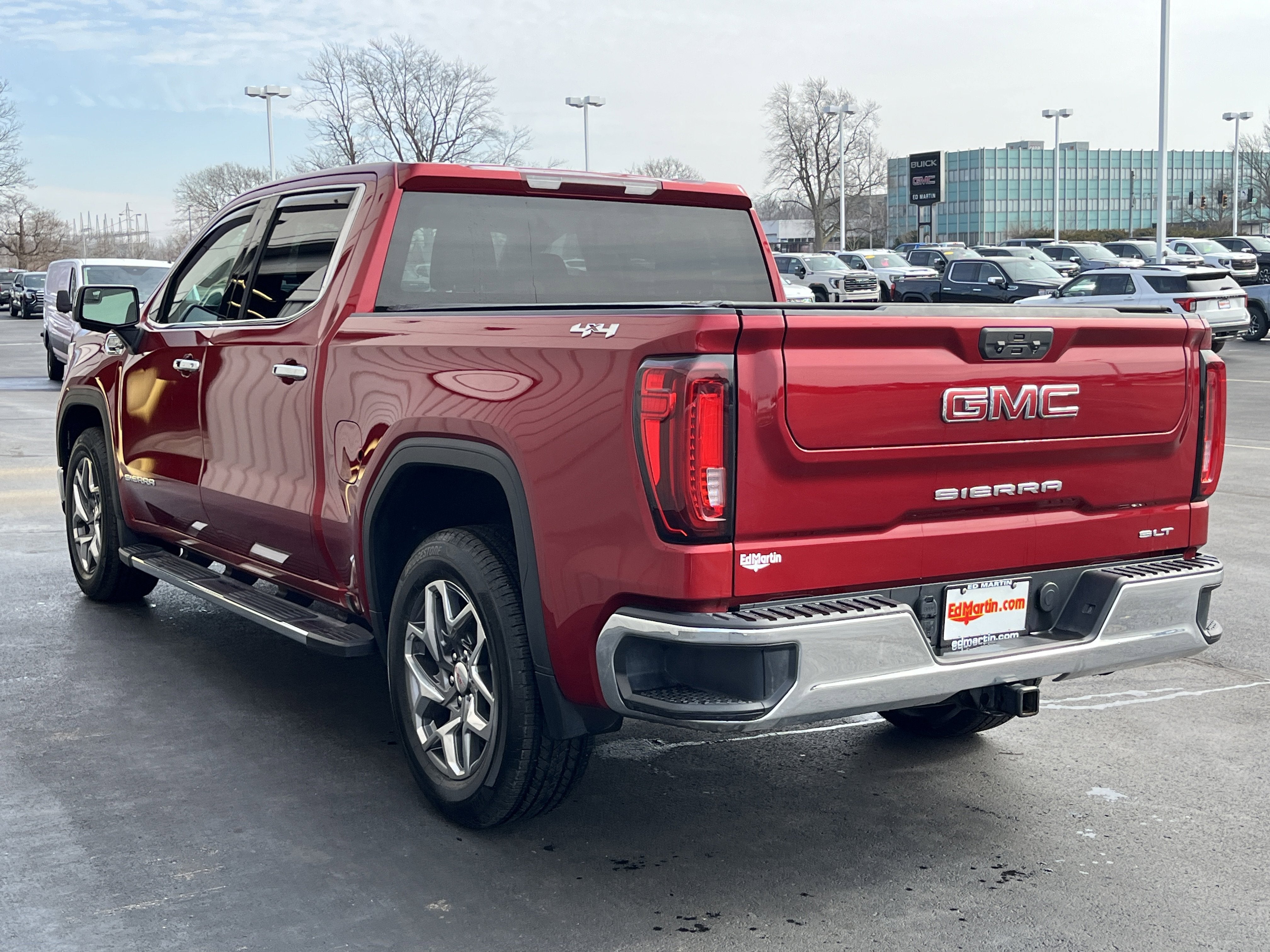 2022 GMC Sierra 1500 SLT