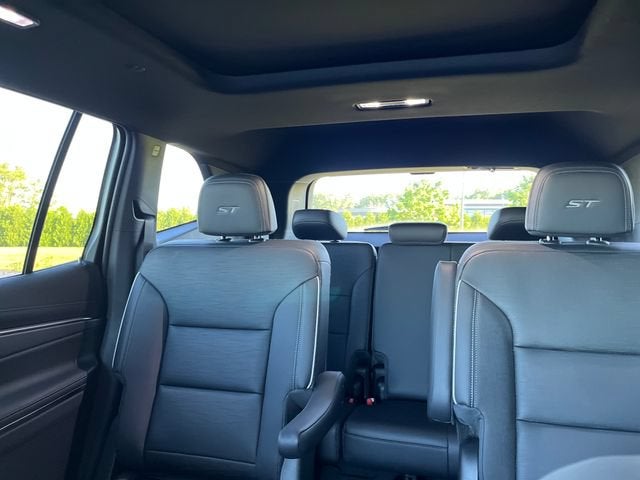 2026 Buick Enclave Sport Touring - Photo 16