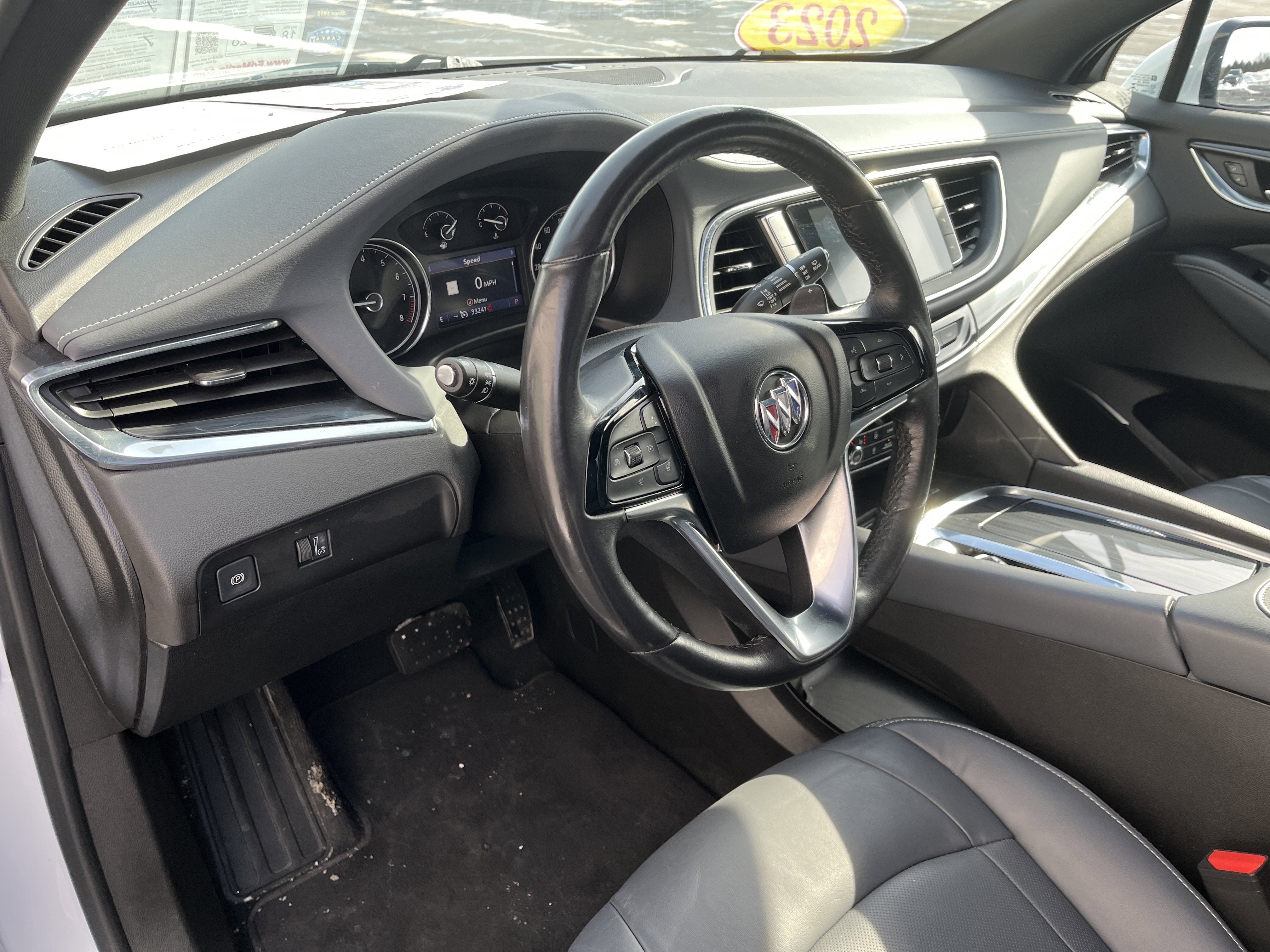 2023 Buick Enclave Essence