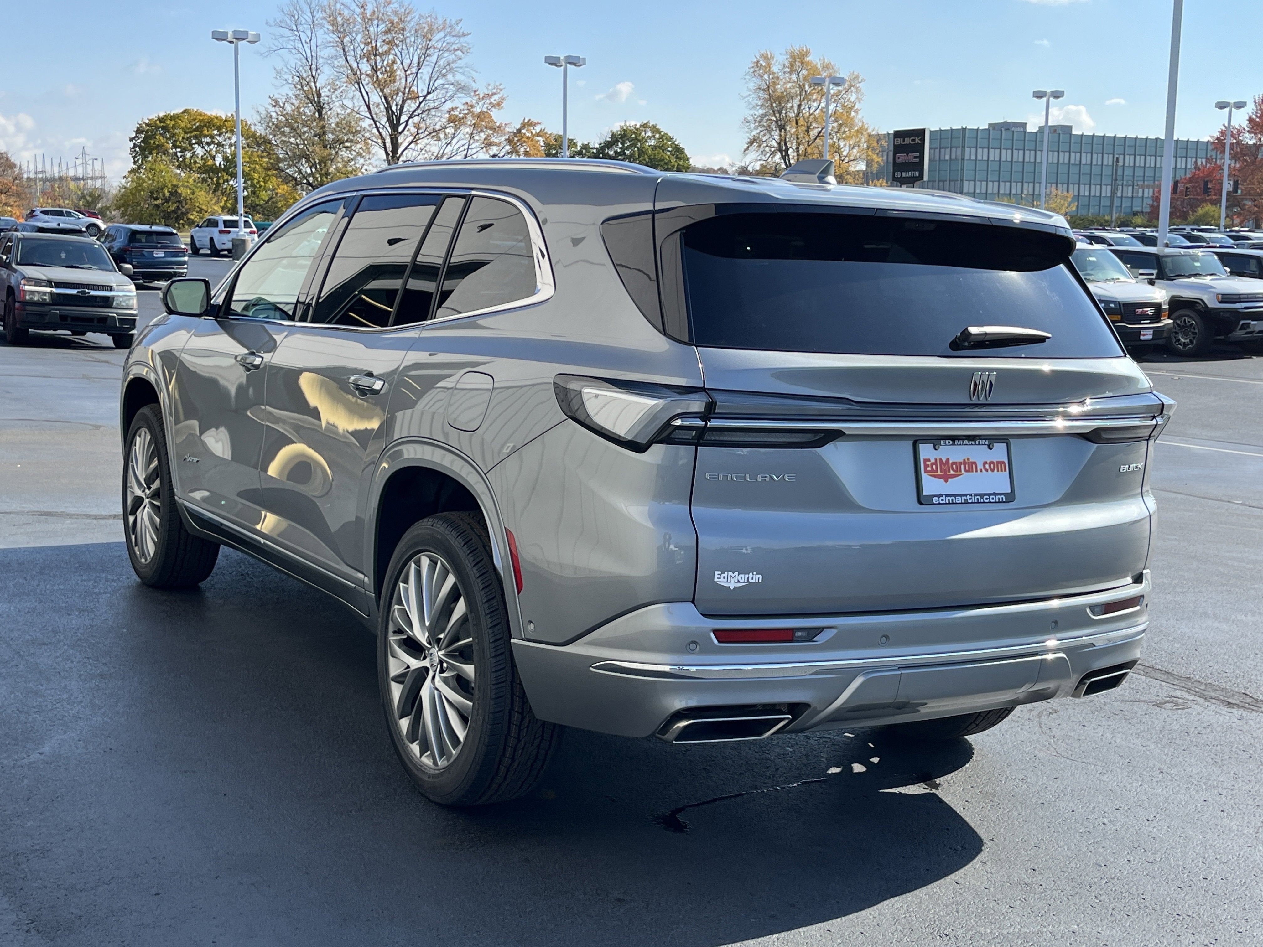 2026 Buick Enclave Avenir