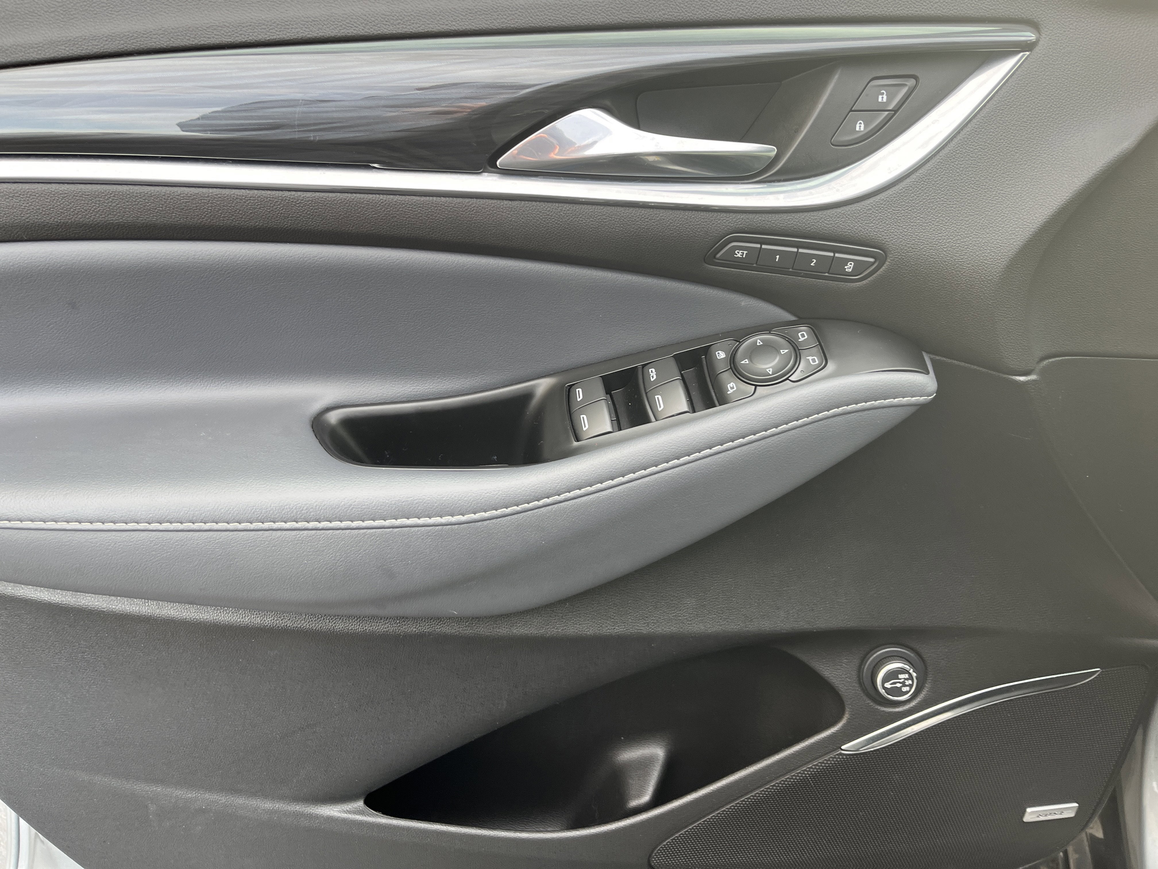 2024 Buick Enclave Premium