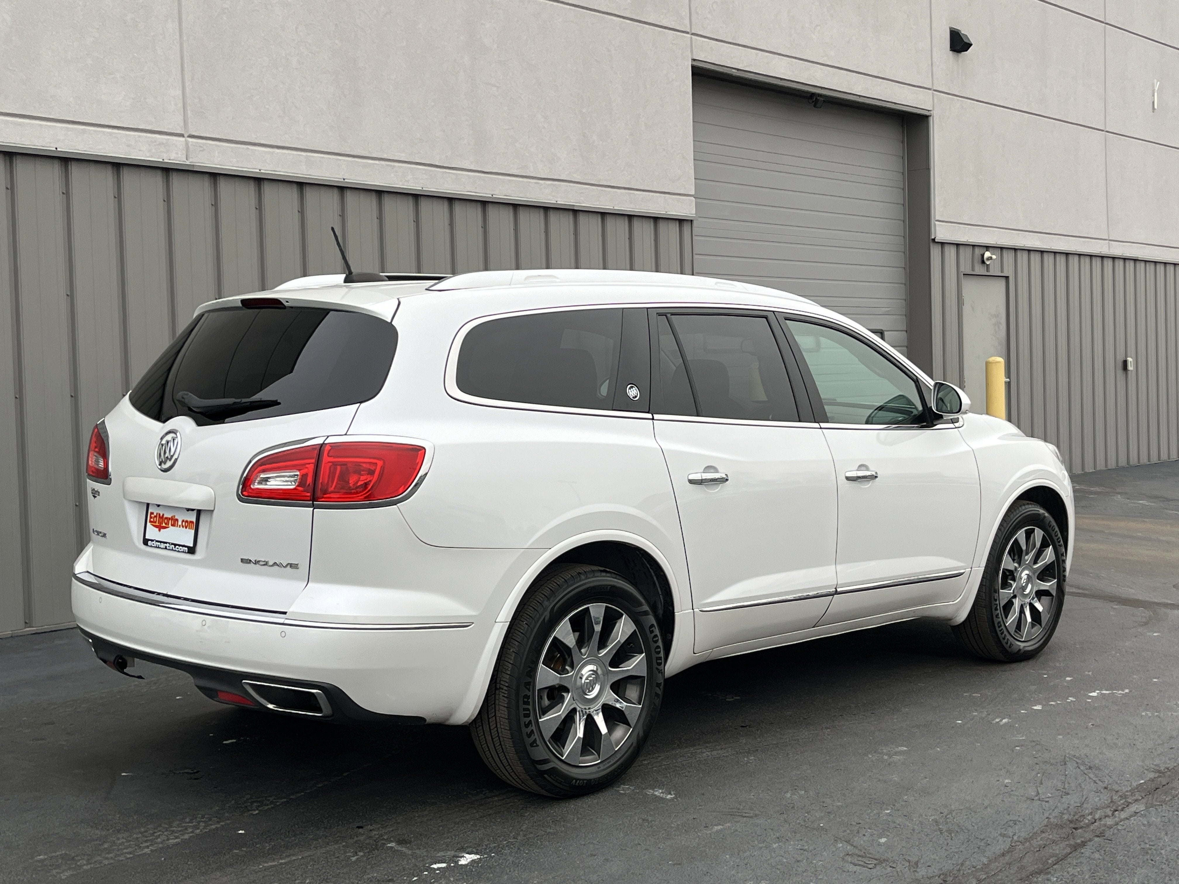 2017 Buick Enclave Leather
