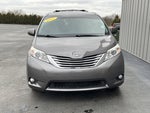 2017 Toyota Sienna XLE Auto Access Seat