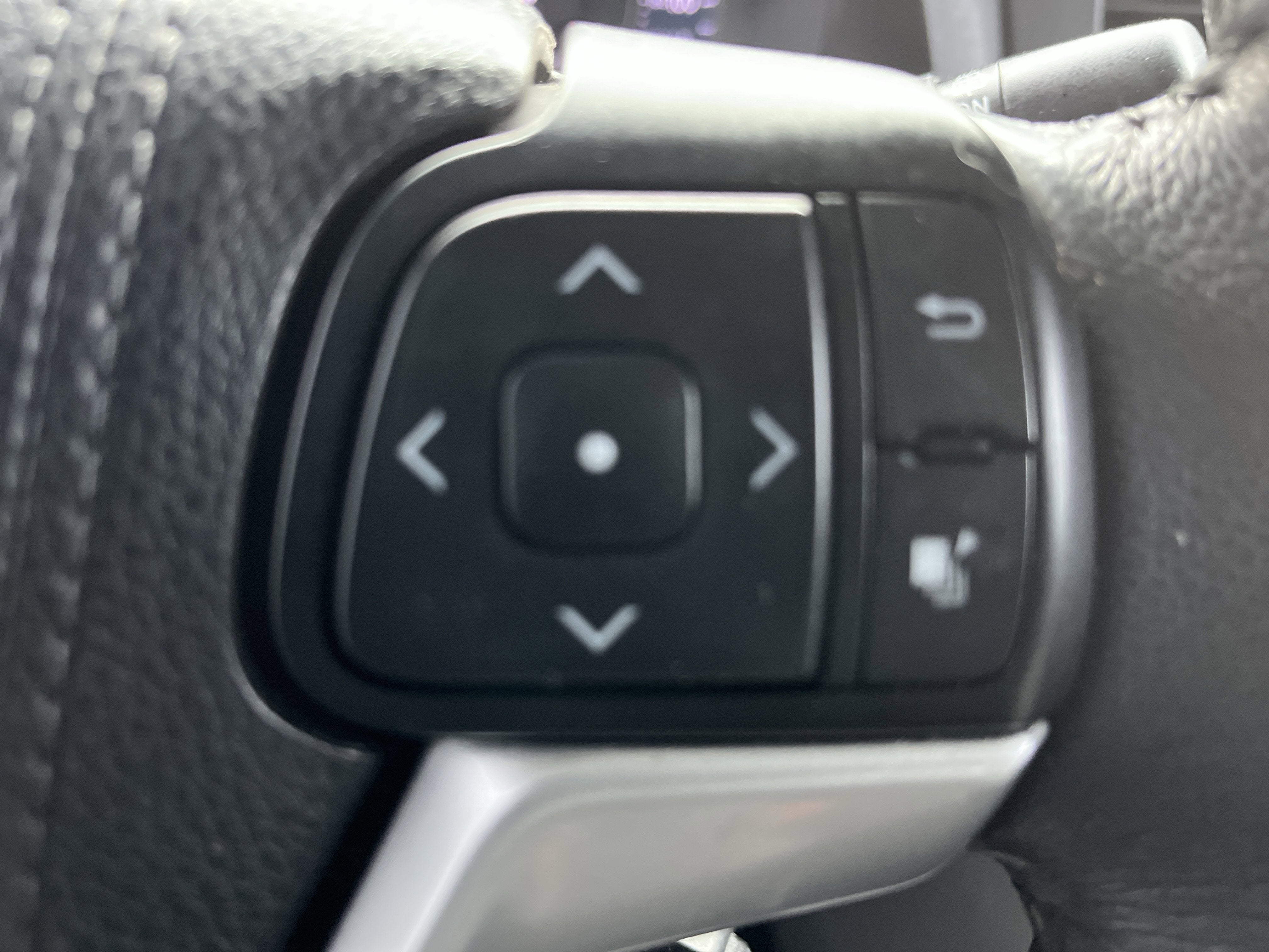 2017 Toyota Sienna XLE Auto Access Seat