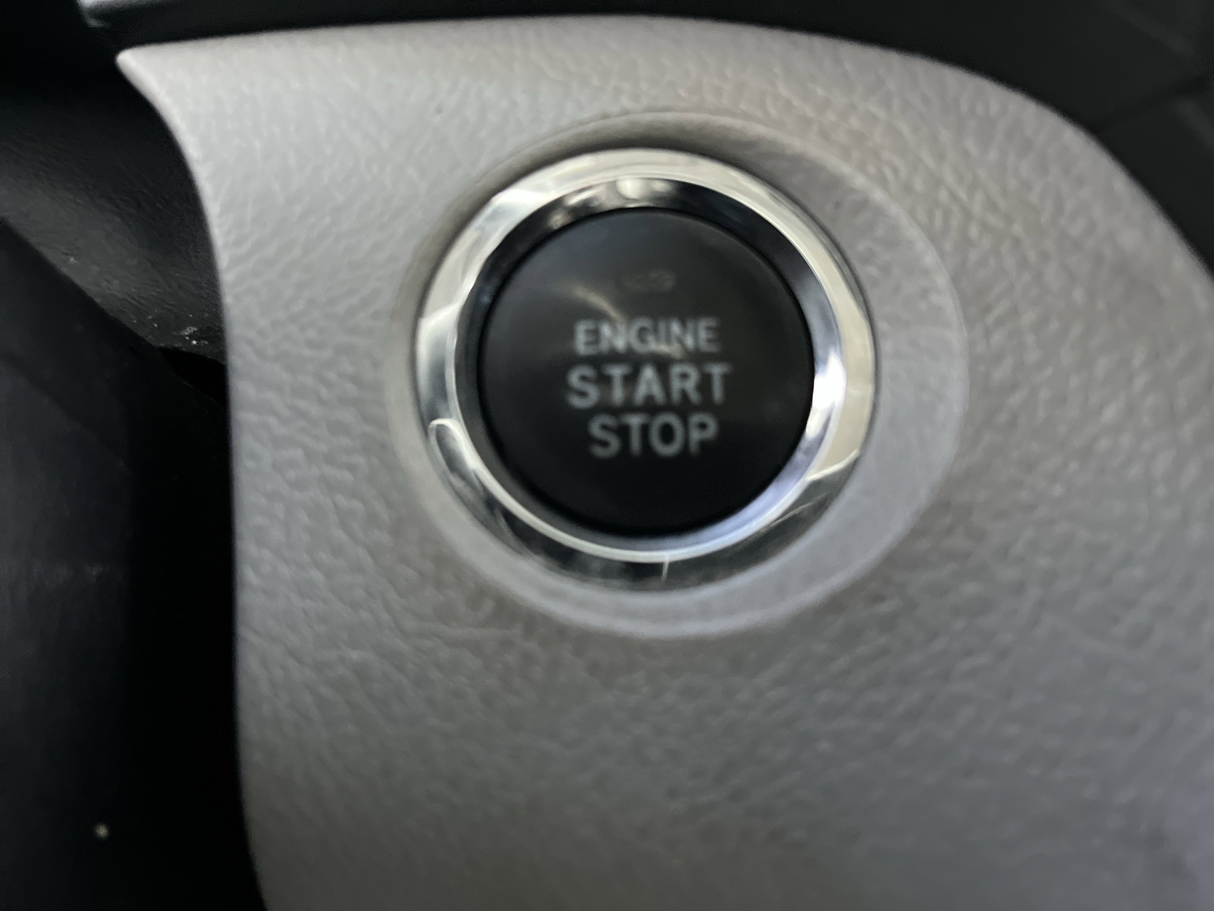 2017 Toyota Sienna XLE Auto Access Seat