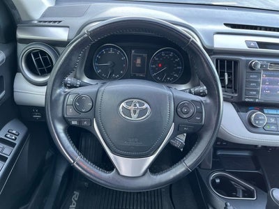 2017 Toyota RAV4 XLE