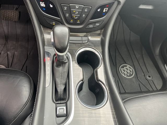 2020 Buick Envision Essence Group